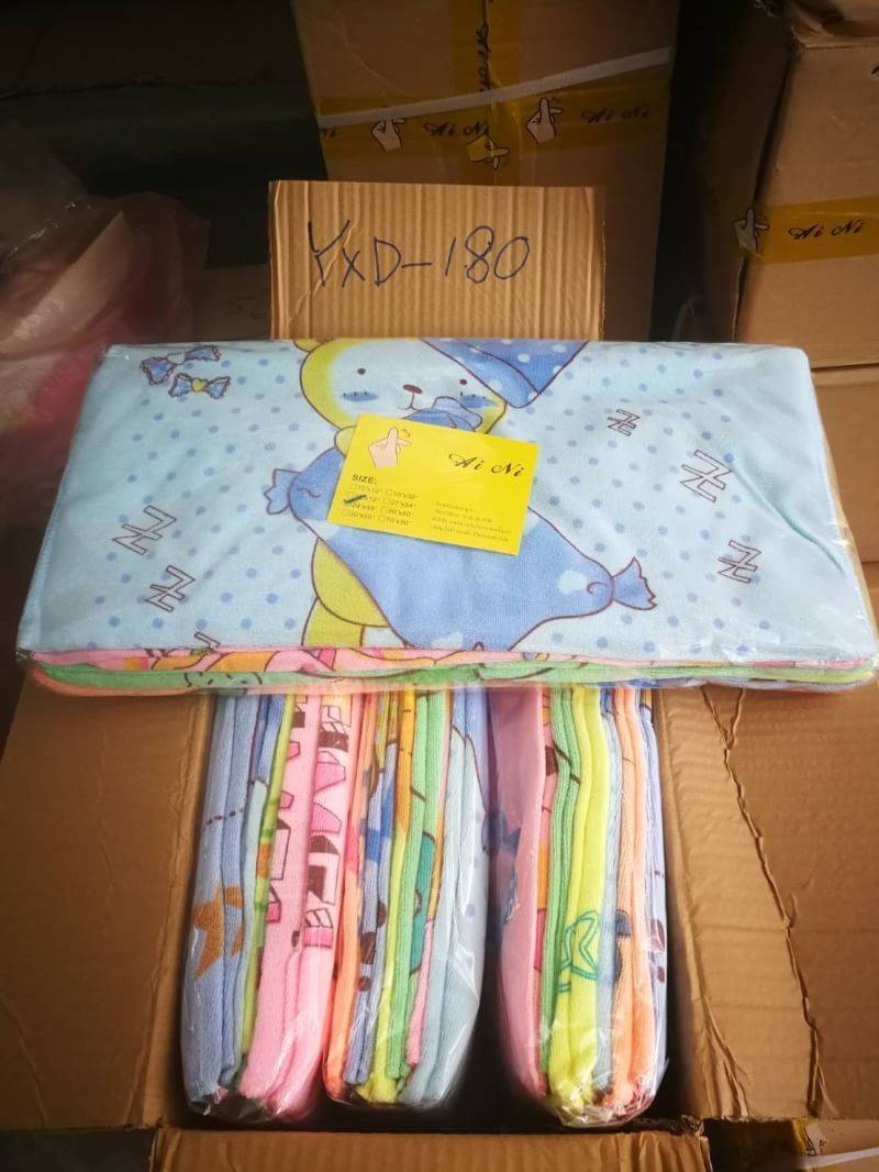 ผ้าเช็ดตัวเด็ก ผ้าห่อเด็ก ลายน่ารัก ซักง่าย แห้งไว โหลละ