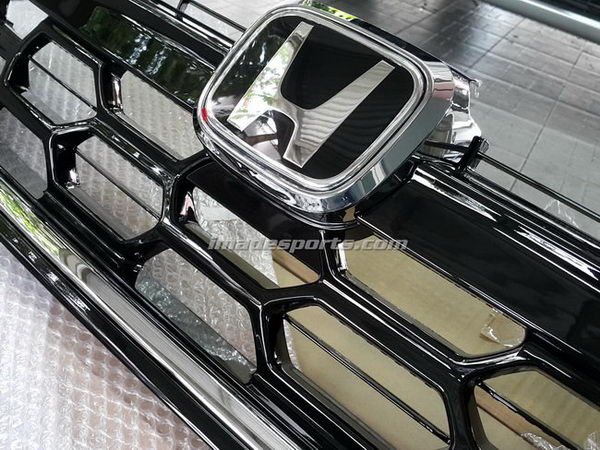 Logo H Type R สปอร์ตหน้า หลัง และพวงมาลัย (ดำ/แดง/ดำ-แดง)