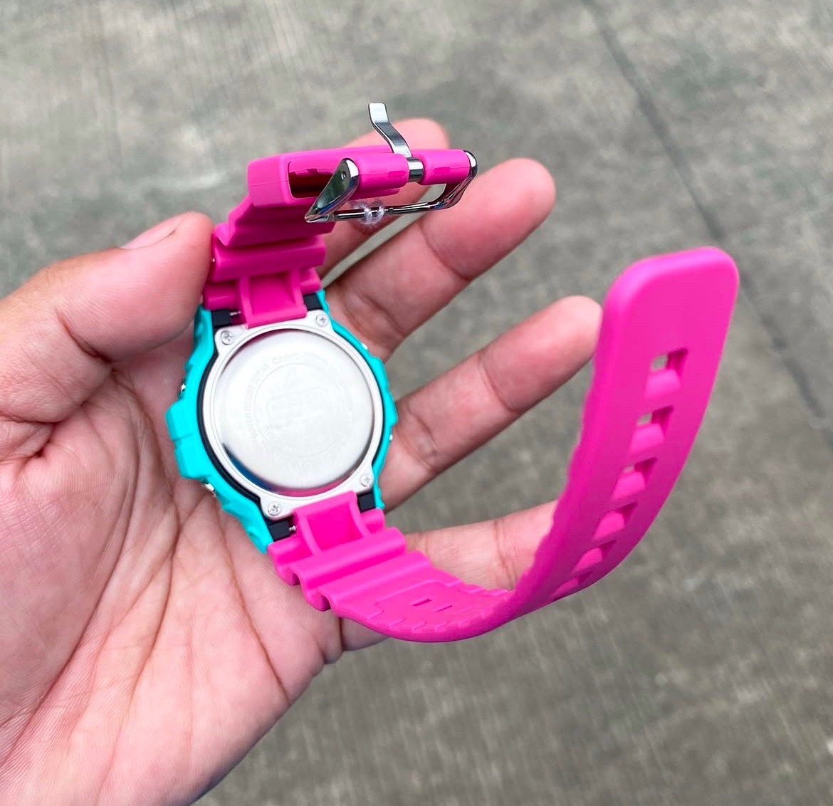 G-Shock สีพิเศษ Special Edition รุ่น DW-5900DN