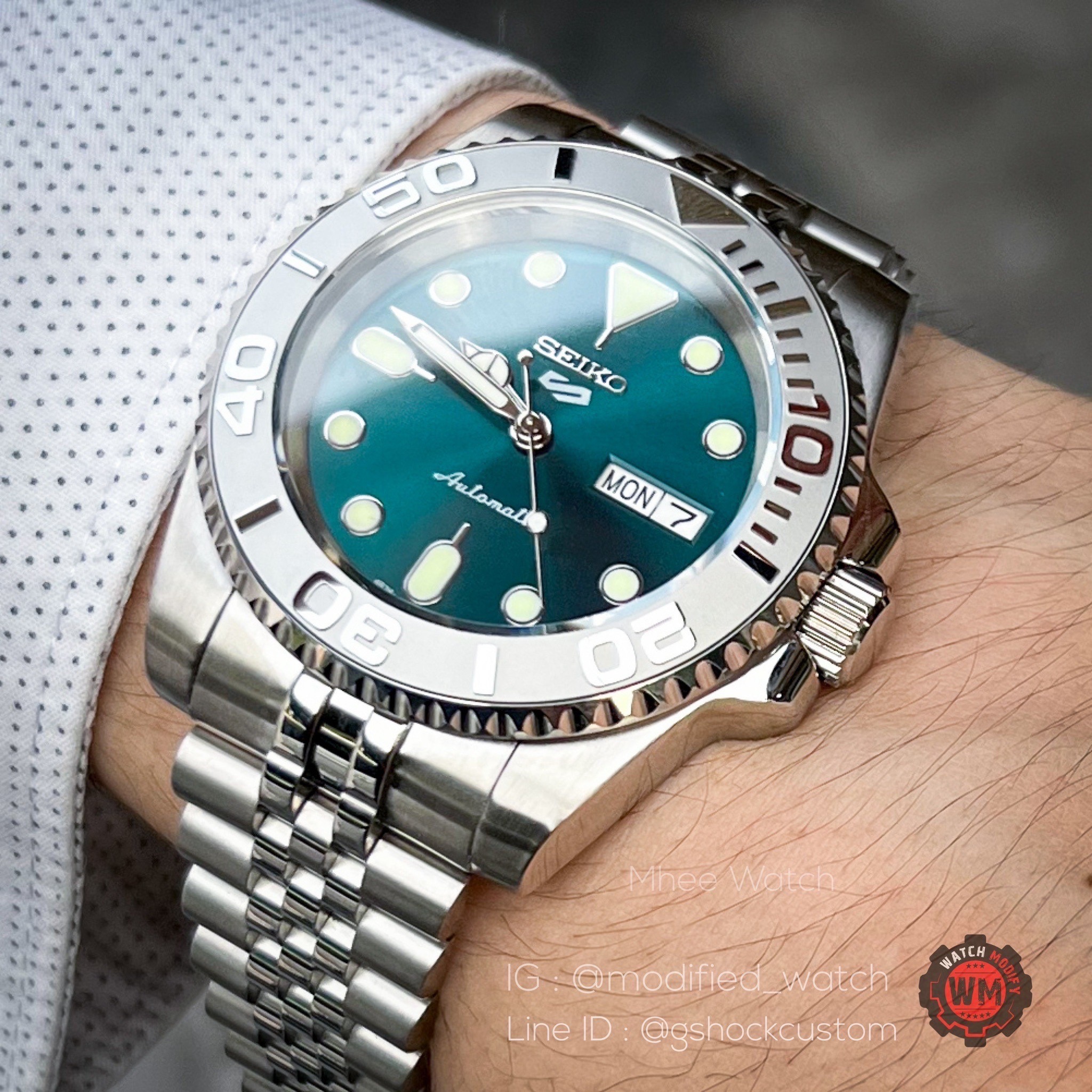 Seiko Mod 5Sport Yacht Master Rhodium Blue TurQuoise Jubilee Strap