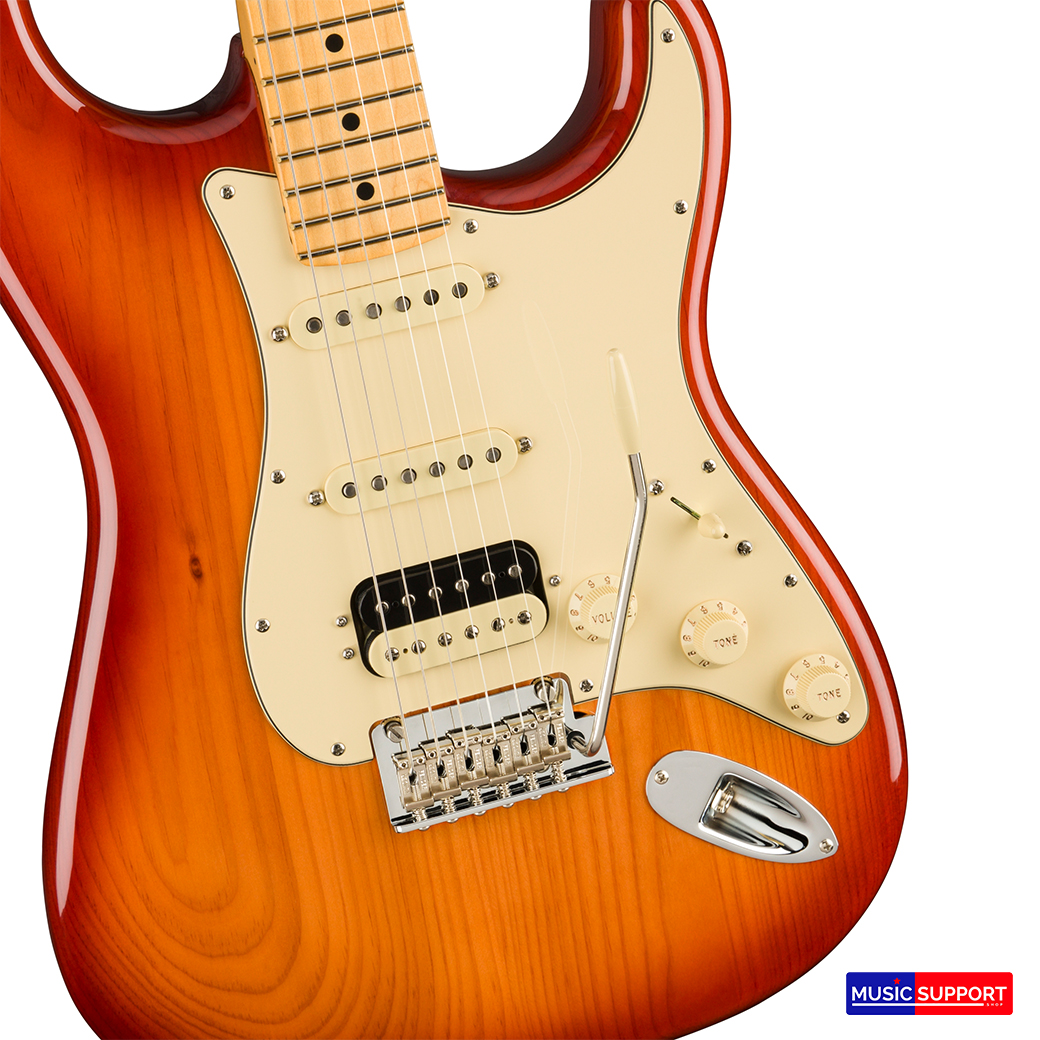กีตาร์ไฟฟ้า Fender American Professional II Stratocaster HSS MN