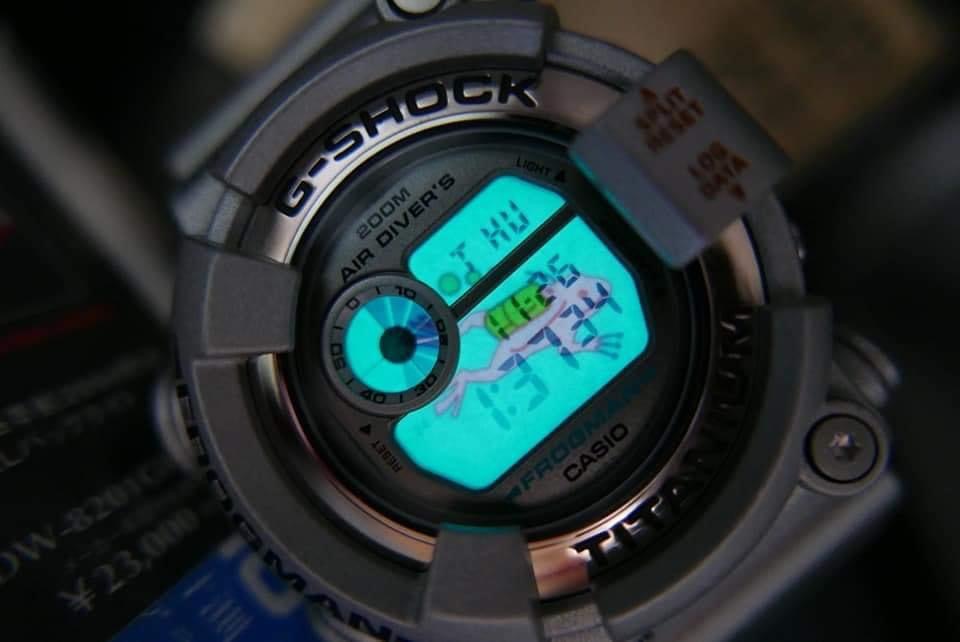 Limited Dw-8201GF-8 Frogman Men of Silver (Japan Only)