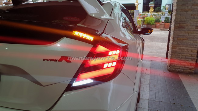 ชุดโคมไฟท้าย Civic FK MUGEN style (Civic Hatchback)