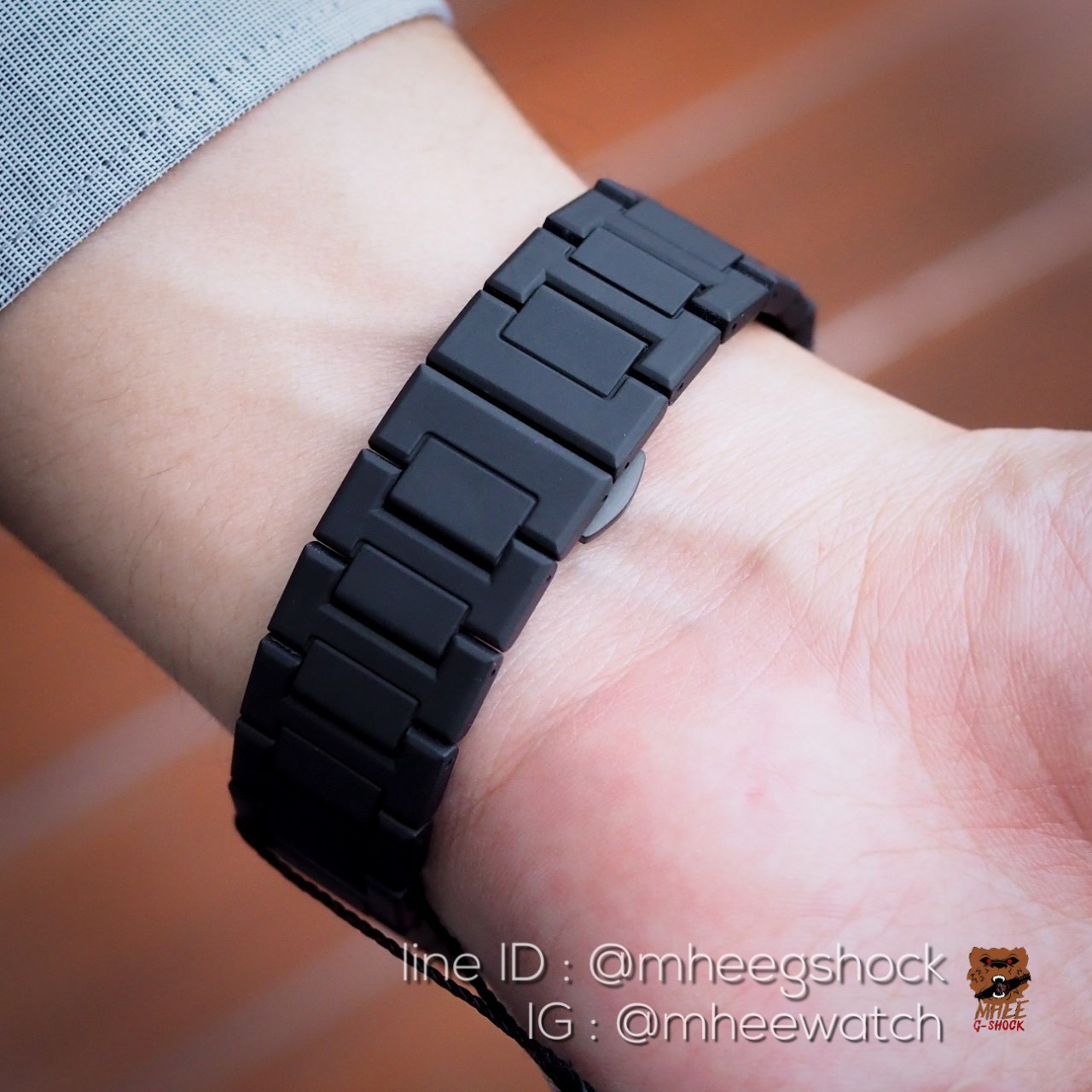 D1 Milano Black Rose Gold Poly Carbon