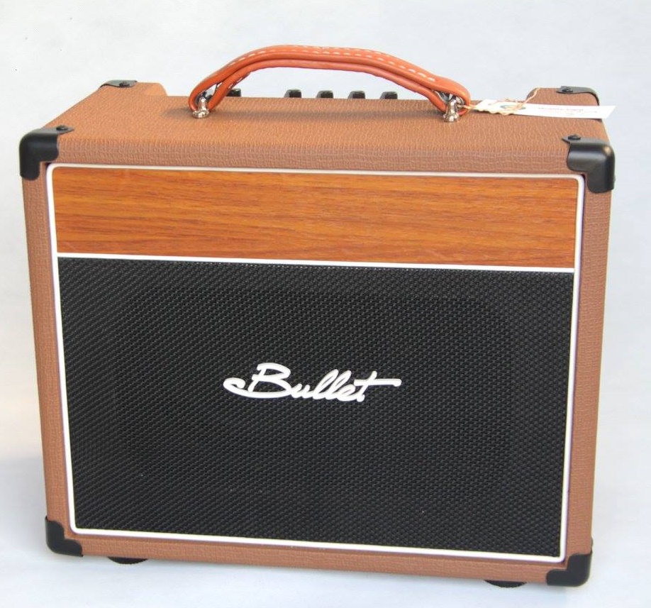 แอมป์กีตาร์โปร่ง Bullet AC15C+มีแบตเตอรี่ในตัว/สีน้ำตาล