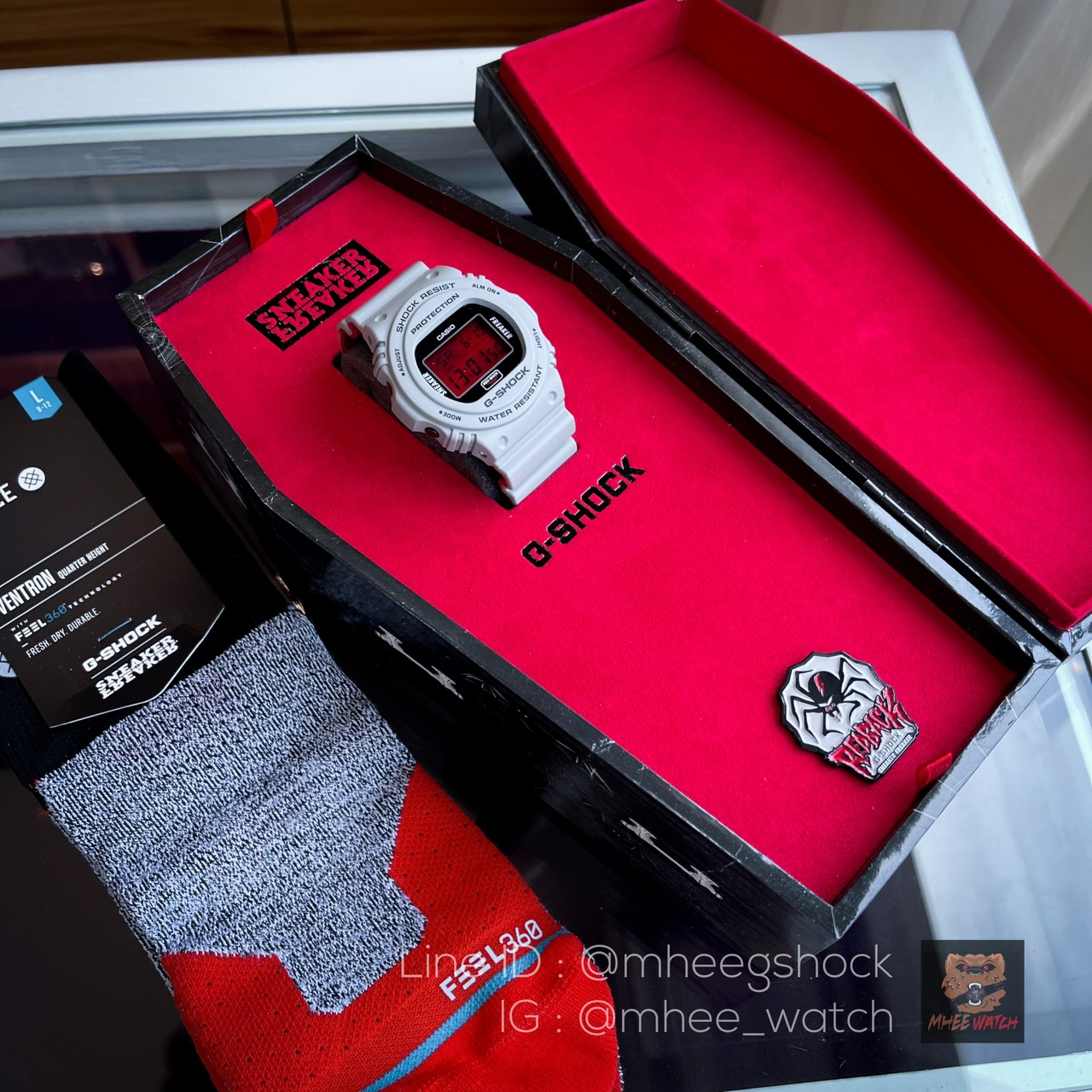 Sneaker Freaker x G-Shock DW-5700SF-1แพ๊กเกจโลงศพ Limitedที่มีเพียง100เรือนในโลกมีขายแต่ในออสเตรเลีย
