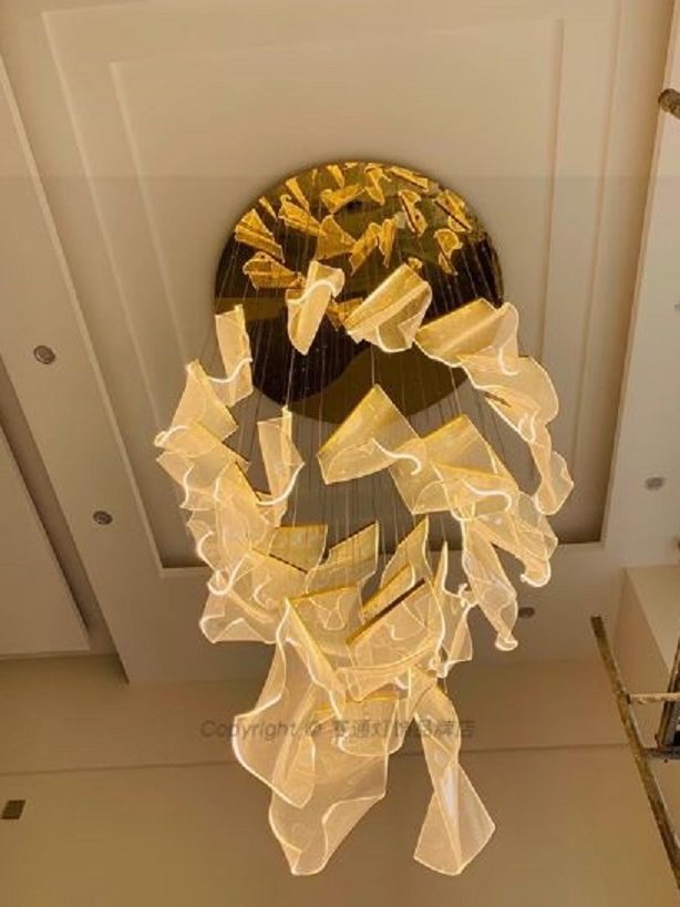 CT203A189 SOTMIA CHANDELIER โคมระย้า โคมโถงบรรได แชนเดอเรีย Lamp