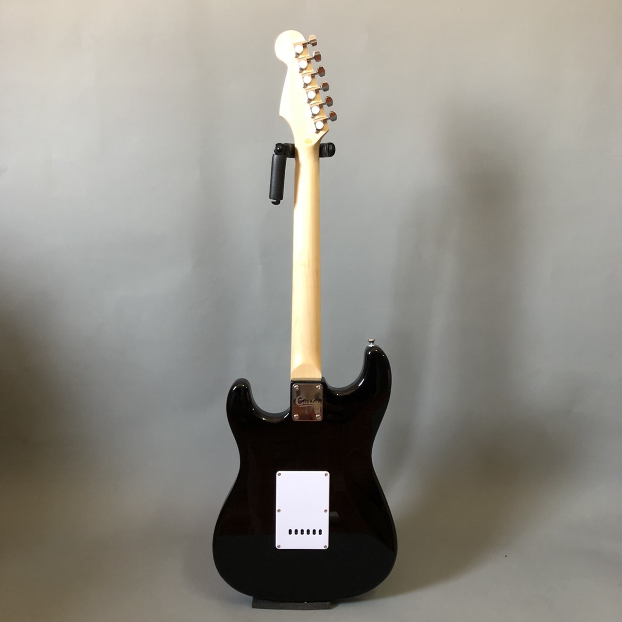 Gusta GST-01 HH กีตาร์ไฟฟ้าทรง Stratocaster