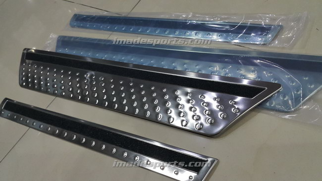 กาบบันได Sienta (Japan style) no LED
