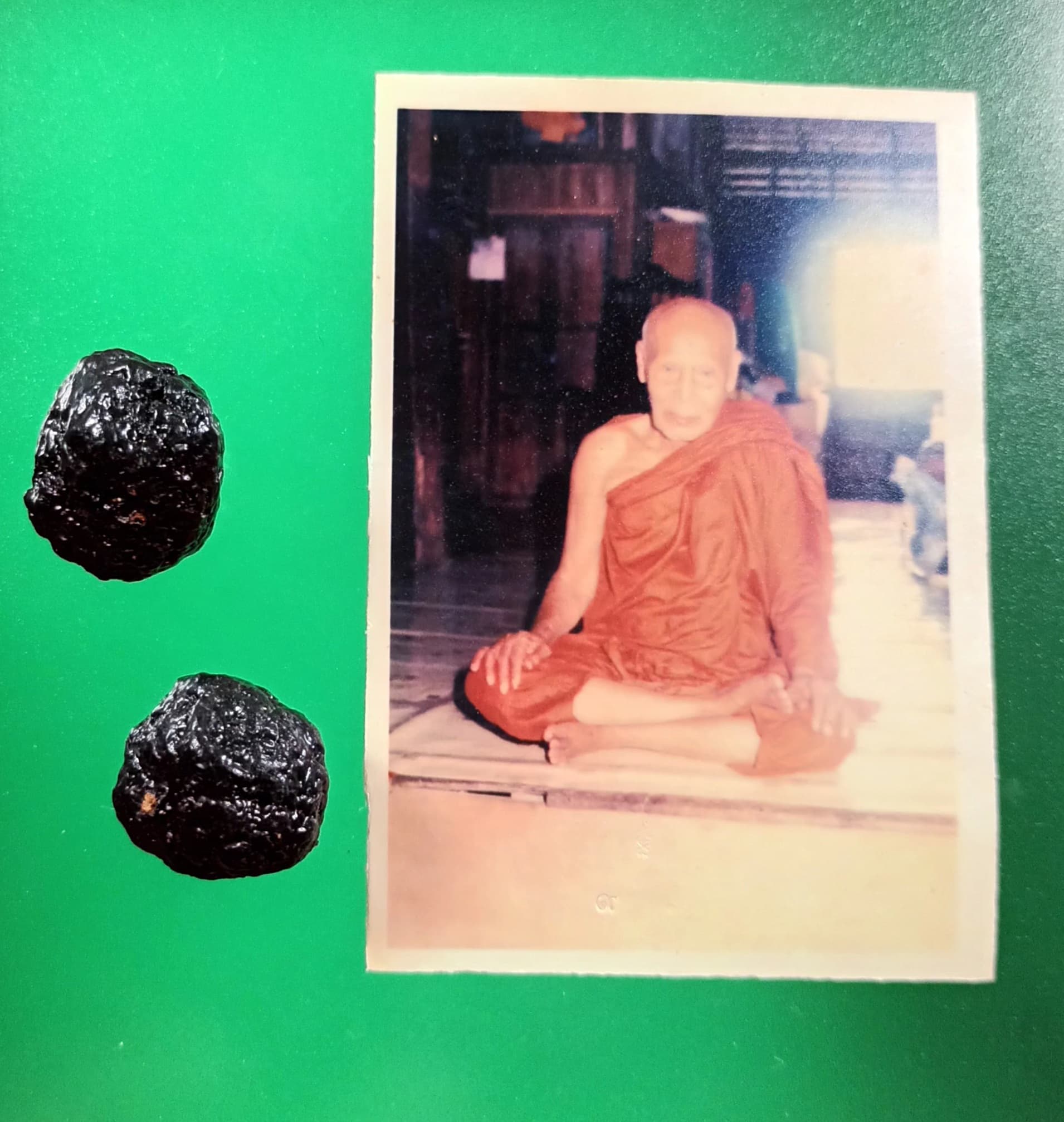 ลูกอมชานหมาก พ่อท่านมุ่ย วัดป่าระกำเหนือ อำเภอปากพนัง จังหวัดนครศรีธรรมราช