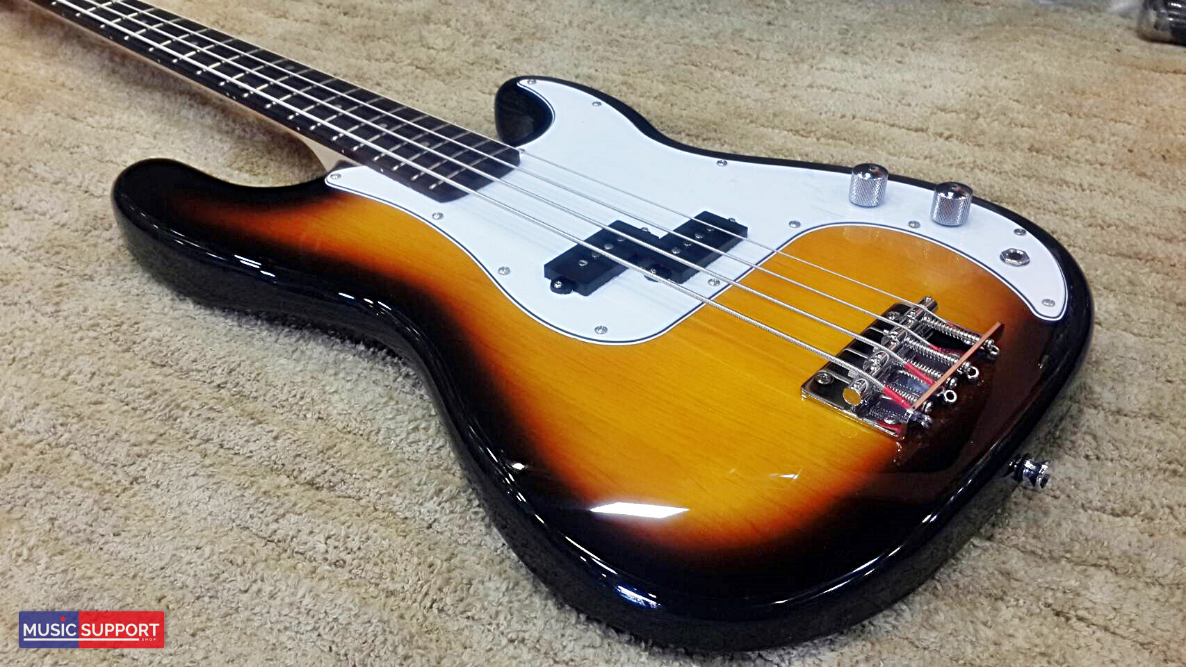 เบสไฟฟ้า Storm BP-100 Sunburst