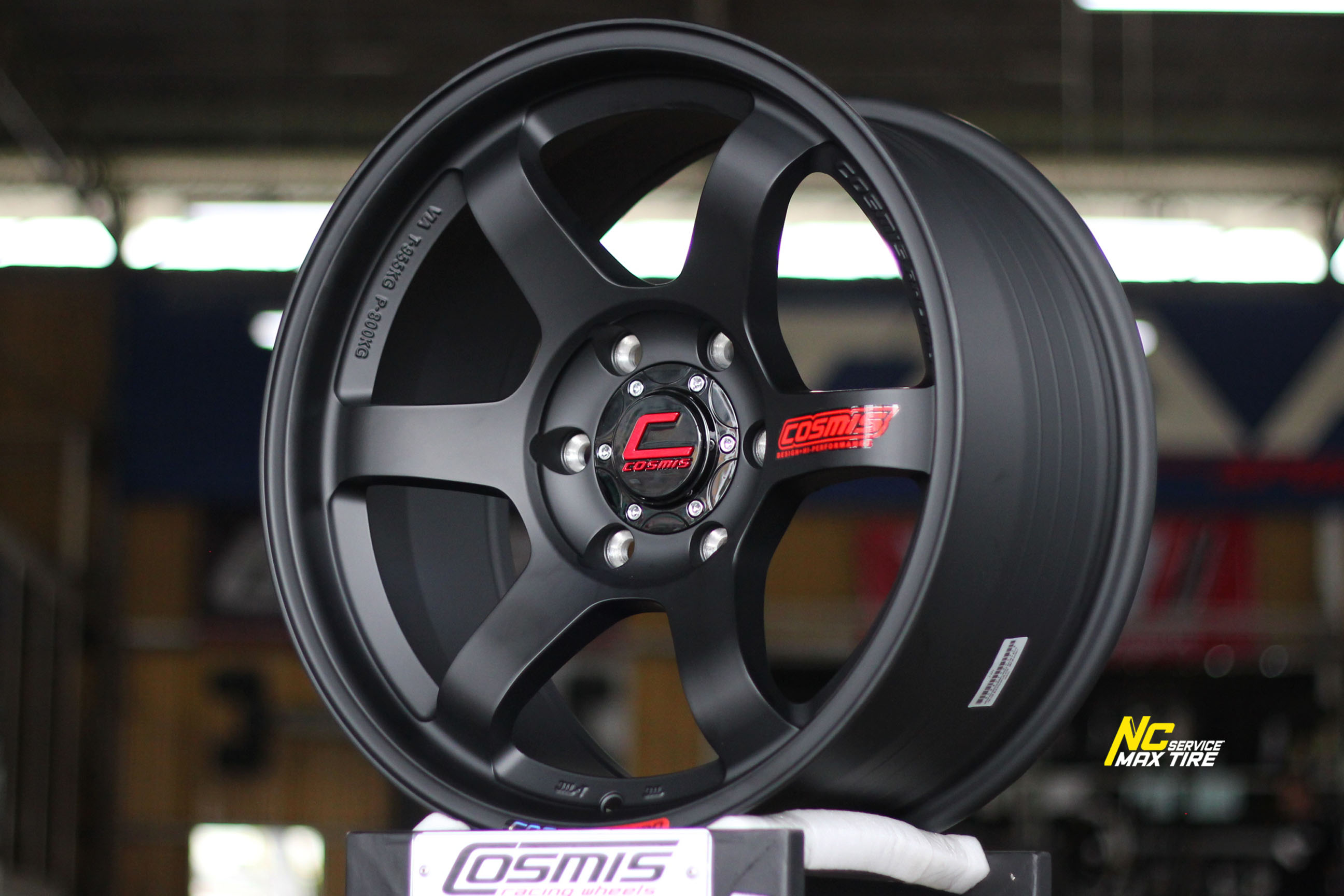 ล้อแม็กขอบ18 / Cosmis / RG-06S / ก้านยก / ออฟ15 / 18x9.0 6H139.7 ET15