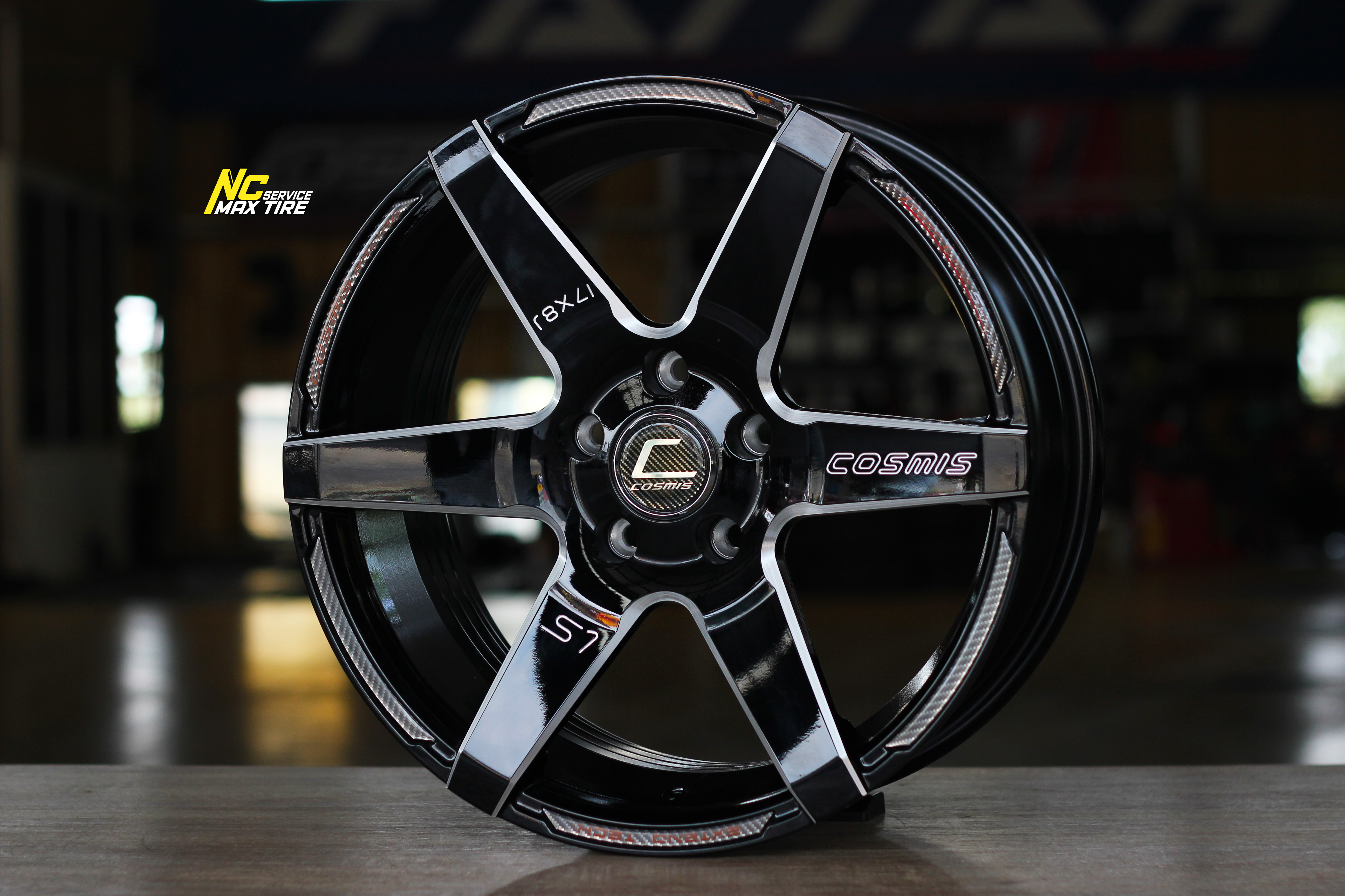 ล้อแม็กขอบ17 / Cosmis / Innerline / S1 / 17x8.0 5H114.3 ET30 / ล้อแม็กสีดำเงา+CNCข้างก้าน / NC / PP