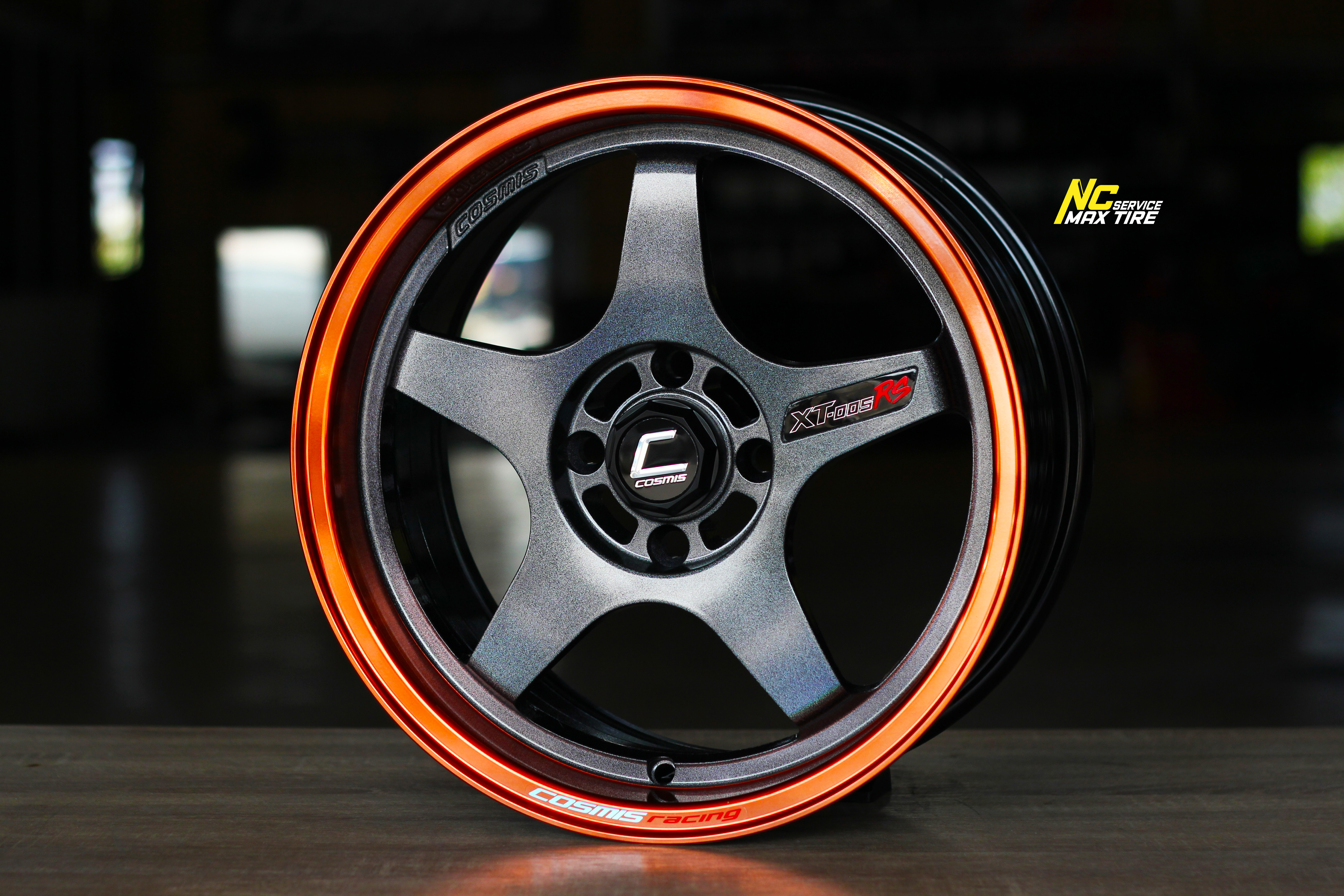 ล้อแม็กขอบ15 / Cosmis / XT-005RS / ล้อแม็กสีพิเศษ / Custom Color / 15x7.0 4H100 ET35 / Power Silver Black / Orange Gold