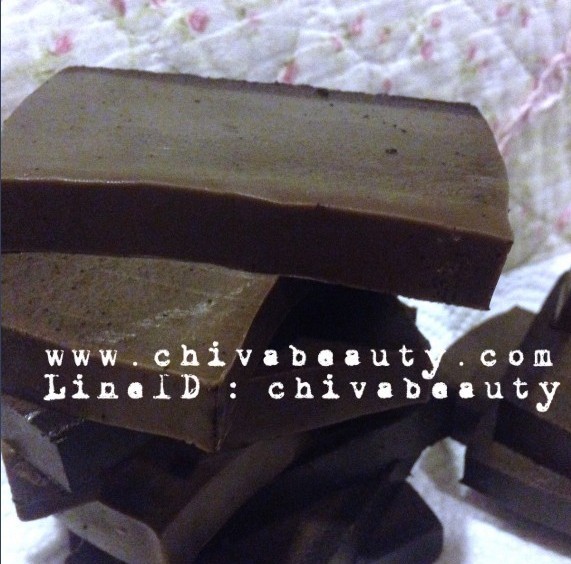 สบู่ homemade สครับกาแฟ สูตรธรรมชาติ ปรับผิวขาวนุ่มให้ได้ทั้งหน้าและตัว ราคาส่ง 10 ก้อน ราคา 650 บาท