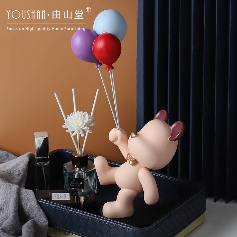 CT076B072 FAMITOSS โมเดลหมี หมีถือลูกโป่ง หมี ของแต่งบ้าน หมีแต่งบ้าน หมีแต่งห้อง