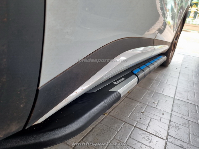 ฺBYD ATTO3 Ultimate บันไดข้าง Style B (No LED)