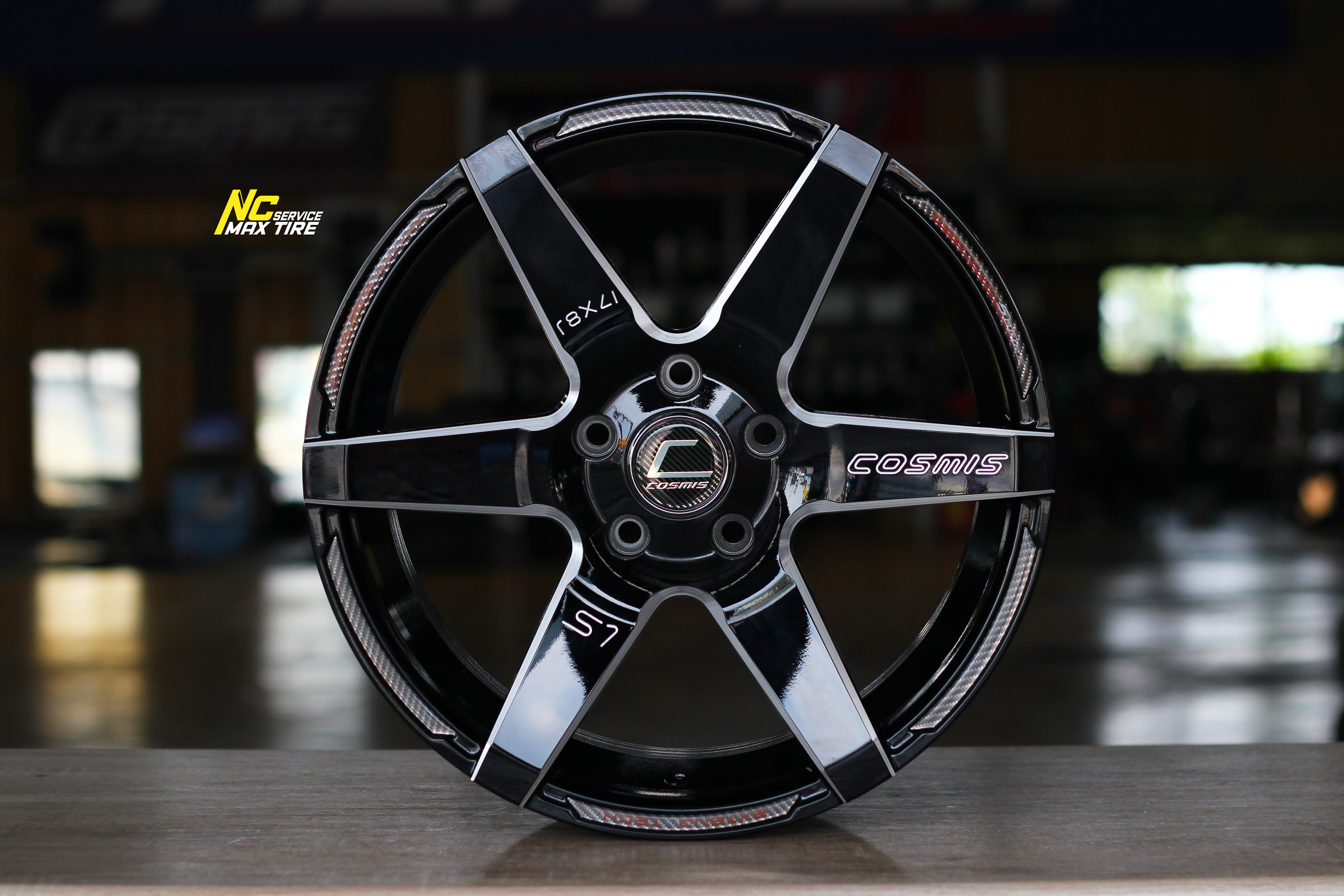 ล้อแม็กขอบ17 / Cosmis / Innerline / S1 / 17x8.0 5H114.3 ET30 / ล้อแม็กสีดำเงา+CNCข้างก้าน / NC / PP