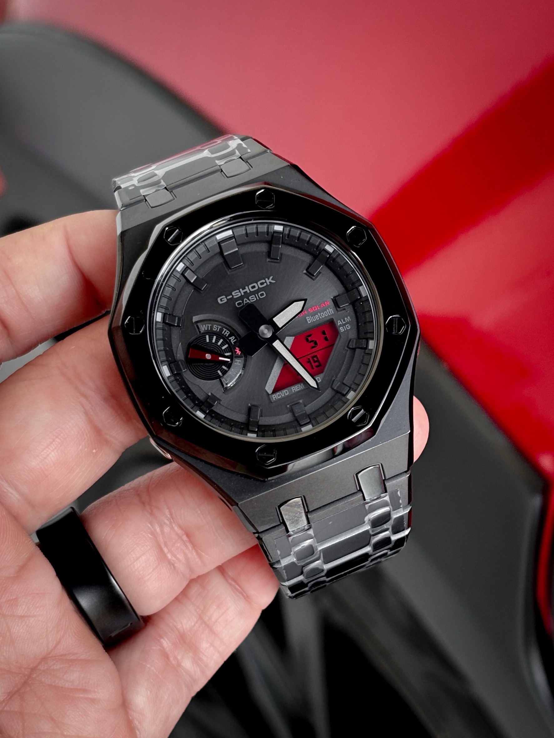 G-Shock GA-B2100 Bluetooth Solar Falcon Red Eye PVD Black Sandblasting Steel Set