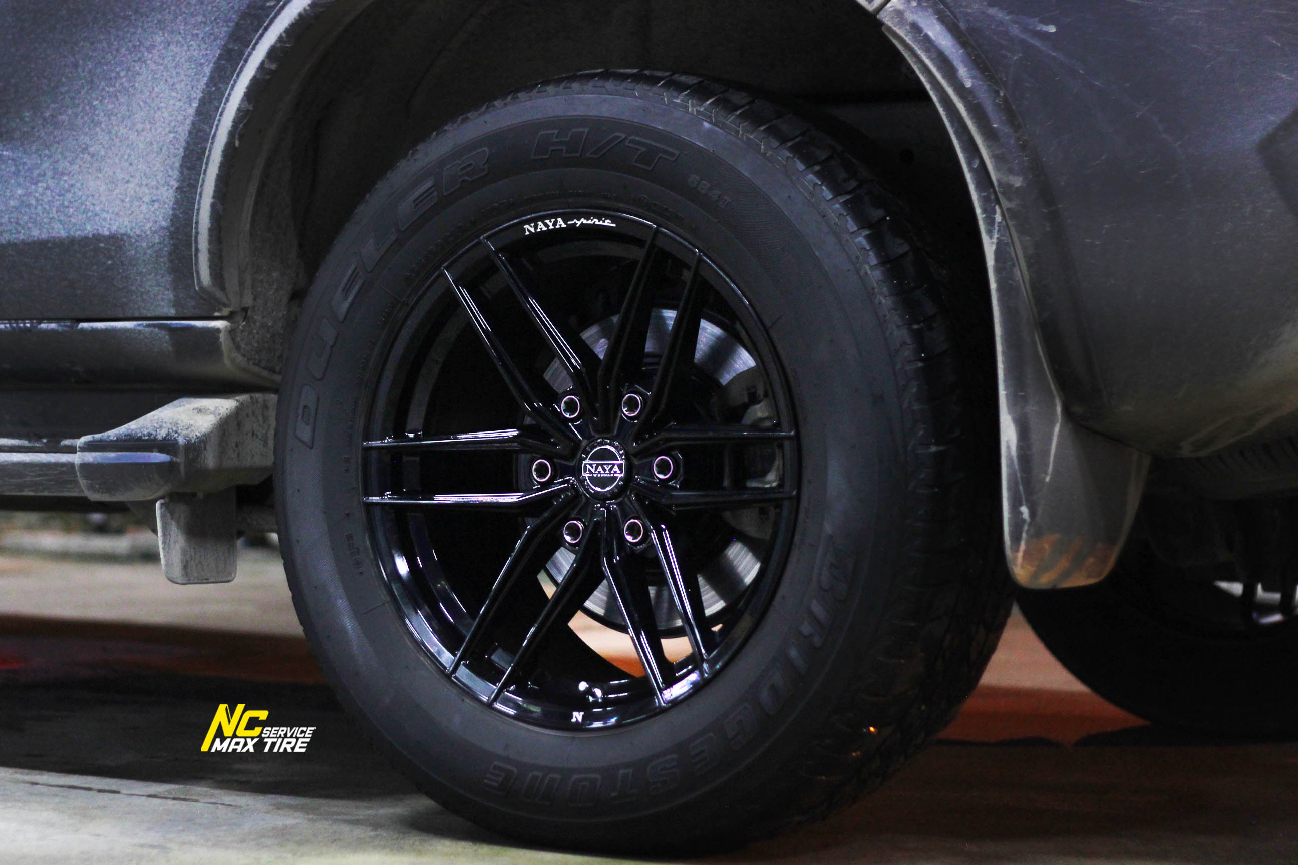 Isuzu Mu-X / ล้อแม็กขอบ18 / Naya / Sport2 / ล้อแม็กสีดำเงาทั้งวง / SUV / PPV / 18X9.0 6H139.7 ET20