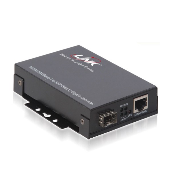 UT-1310H GIGABIT HARDENED CONVERTER, SFP Slot w/AC Adapter ต้องซื้อ SFP เพิ่ม