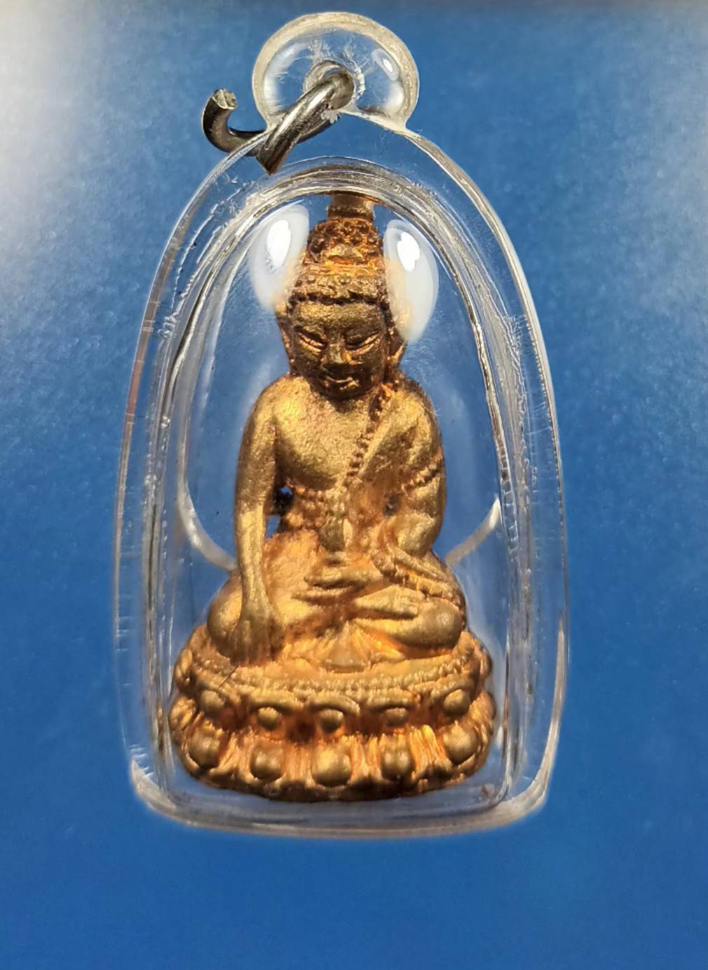 พระกริ่งคู่ชีวิต รุ่นหนึ่งในแผ่นดิน นวะโลกุตระธรรม เนื้อโสฬสมหาจักรพรรดิ์ธาตุเหล็กไหล หลวงปู่หมุนร่วมปลุกเสก