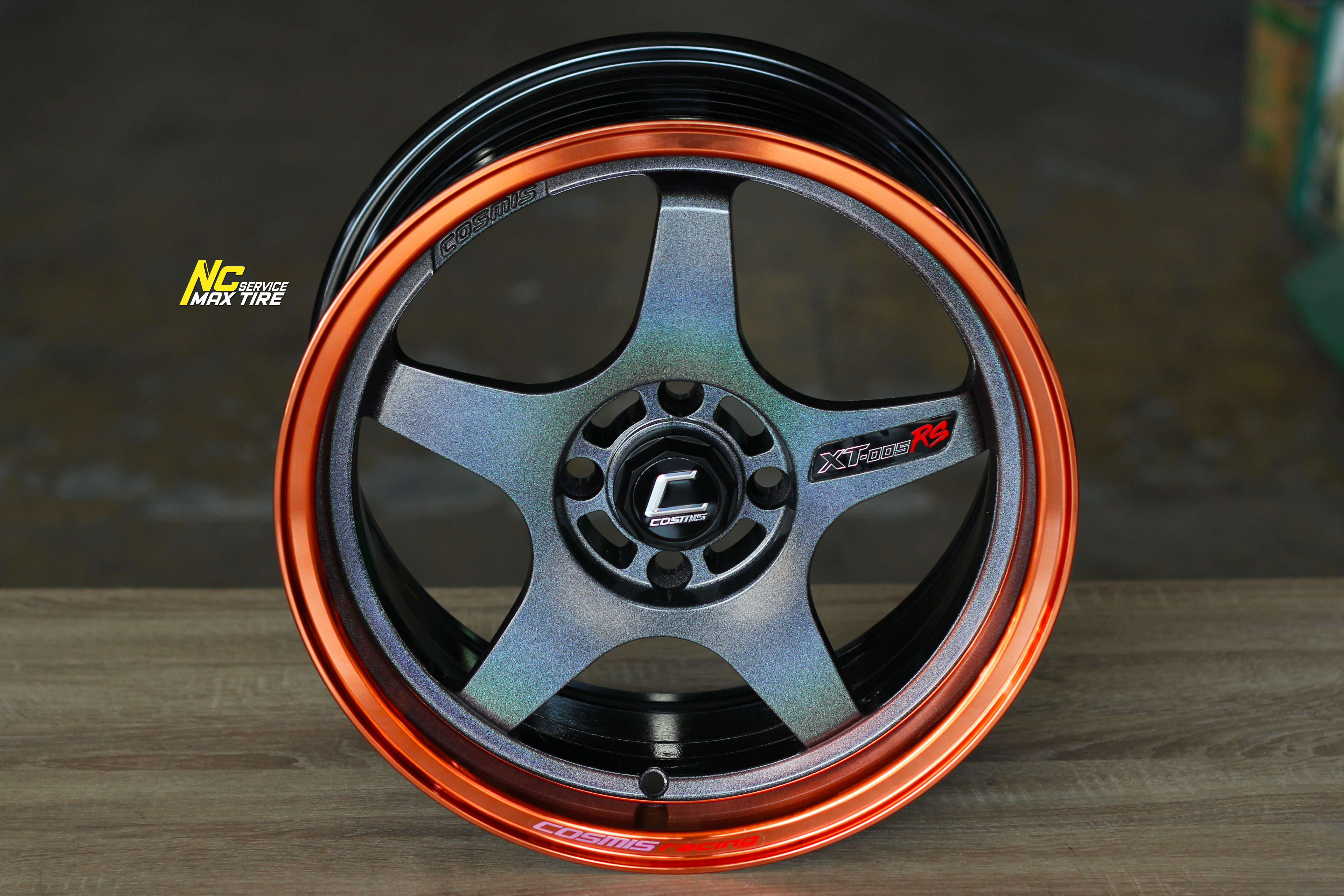 ล้อแม็กขอบ15 / Cosmis / XT-005RS / ล้อแม็กสีพิเศษ / Custom Color / 15x7.0 4H100 ET35 / Power Silver Black / Orange Gold