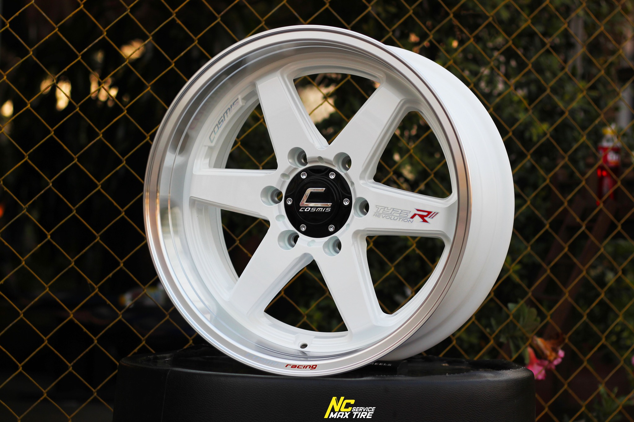 ล้อแม็กขอบ18 / Cosmis / Type-R Revolution / ล้อแม็กสีพิเศษ / 18x8.5 6H139.7 ET22 / CUSTOM COLOR / ล้อแม็กขาวทั้งวง+ขอบเงา+เพลท / ล้อแม็กสำหรับรถกระบะ