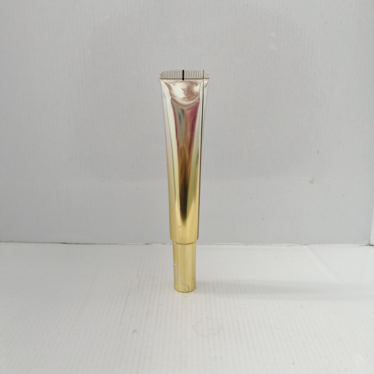 หลอดบีบครีม ขนาด20ml สูง14cm รุ่น frt-006 สีทองไหล่เงิน หลอดใส่ครีม ขนาดพกพา ราคาถูก พร้อมส่ง