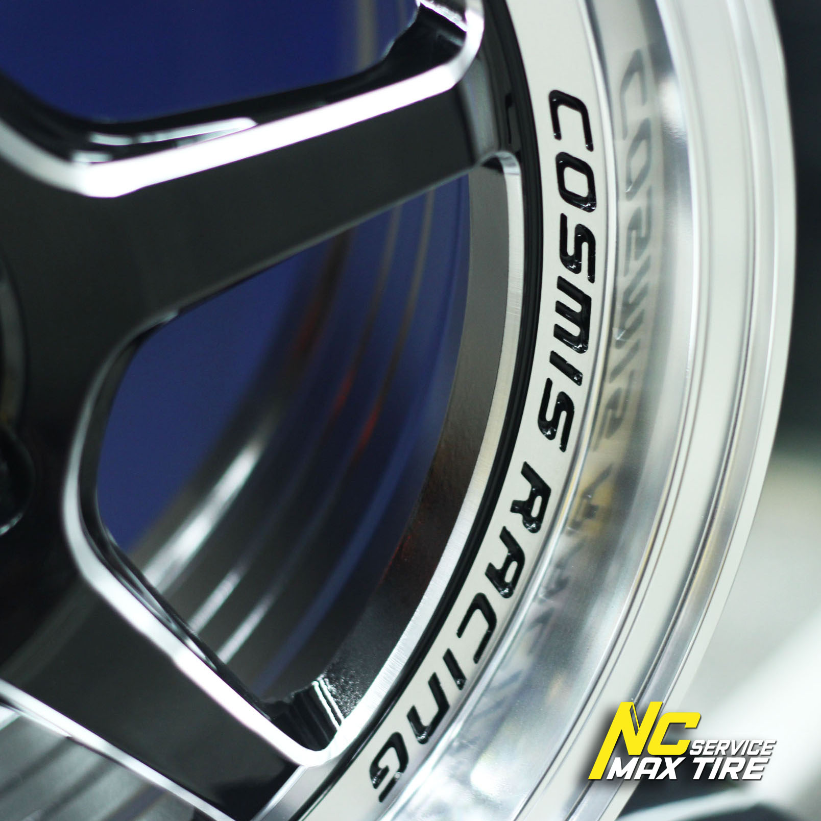 ล้อแม็กขอบ15 / Cosmis XT-005R / 15x7.0 4H100 ET35 / สำหรับรถเก๋ง