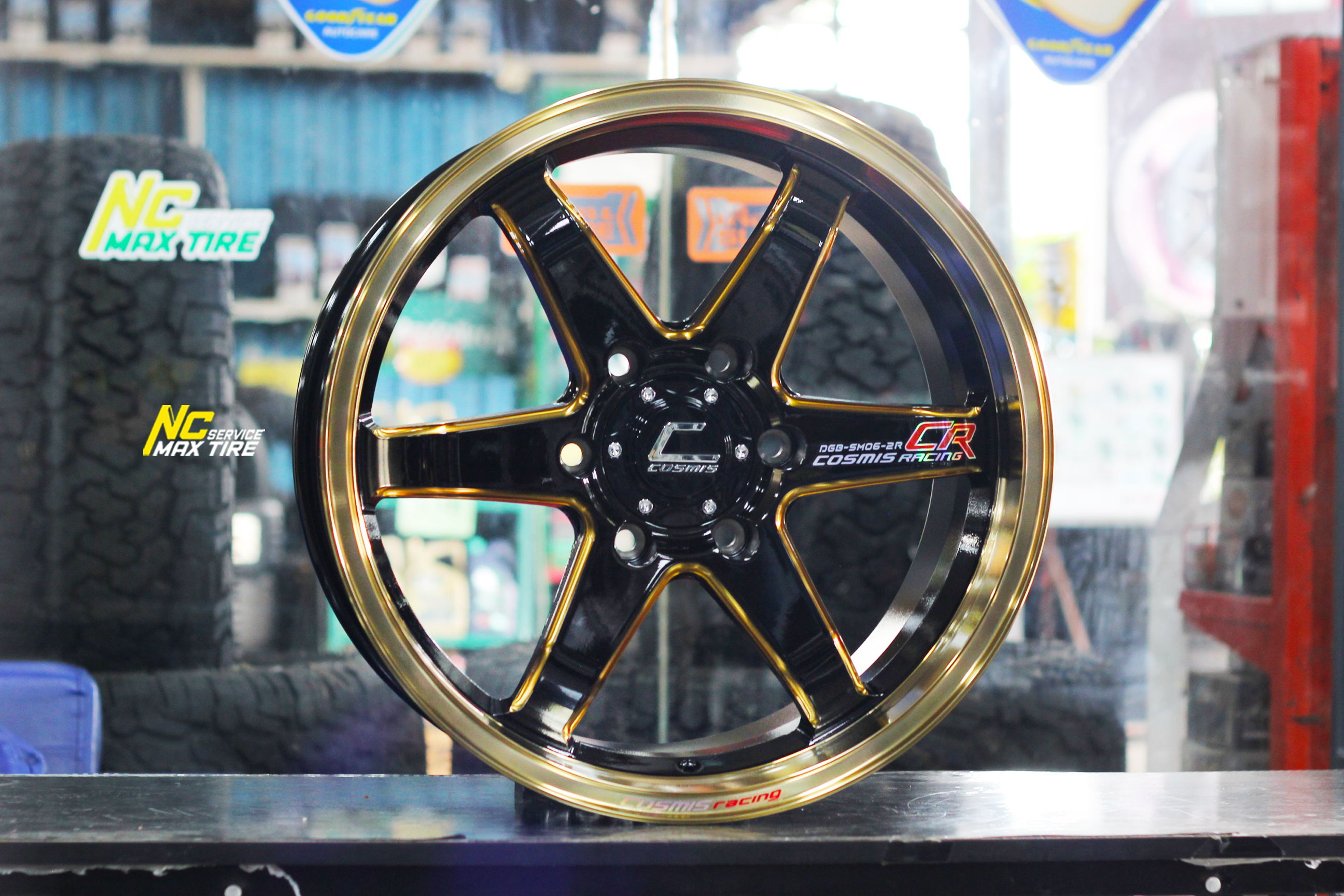 ล้อแม็กขอบ18 / Cosmis / DGB-SM06-2R / 18x9.0 6H139.7 ET35 / Extend tech / SUV / PPV