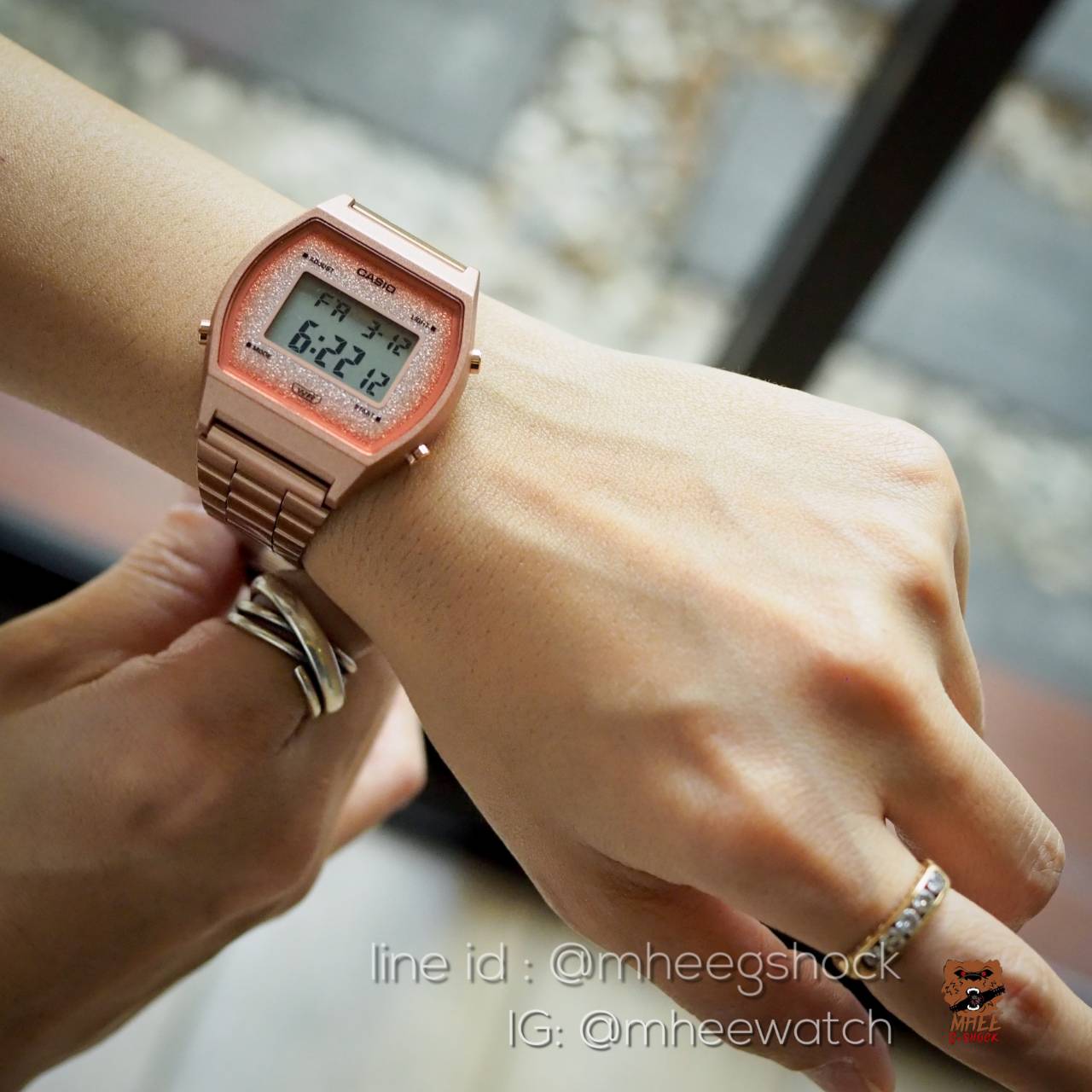 นาฬิกาผู้หญิง คาสิโอ้ Casio Vintage Bling หน้าปัดเพชร Gold, Rosegold ของแท้ 100% ประกันศูนย์เซ็นทรัล CMG