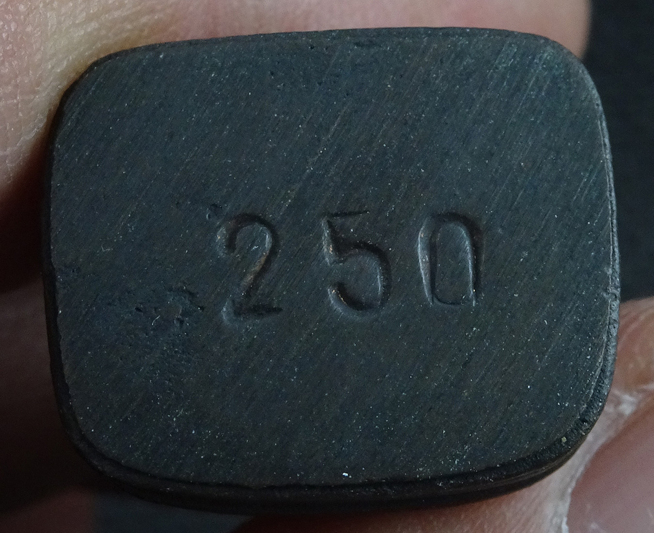 รูปหล่อหลวงปู่ทวด พิมพ์เบตง ก้นตอกหมายเลข อาจารย์นอง เนื้อนวะ