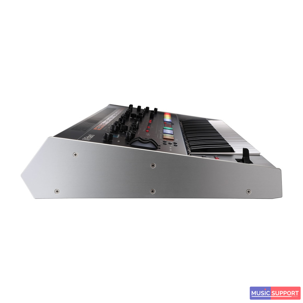 ซินธิไซเซอร์ Roland JUPITER-X Synthesizer