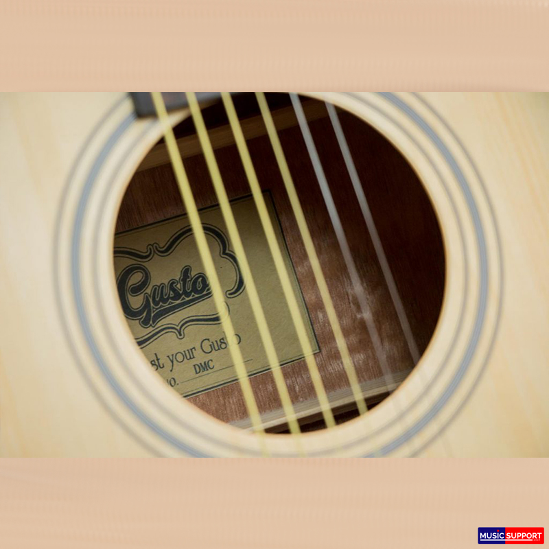 กีต้าร์โปร่ง Gusta DMC