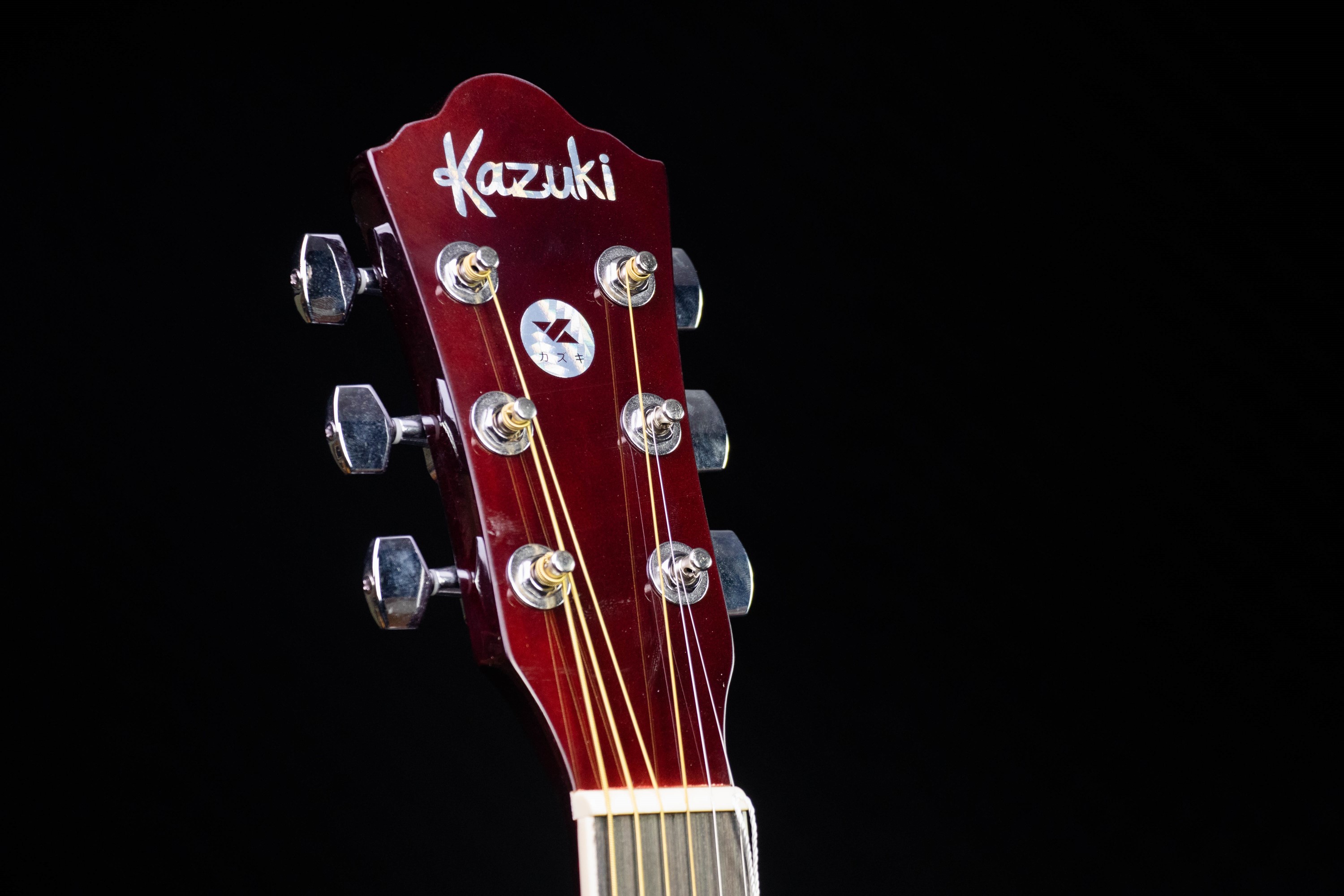 Kazuki AKZ-39 กีตาร์โปร่ง 39นิ้ว