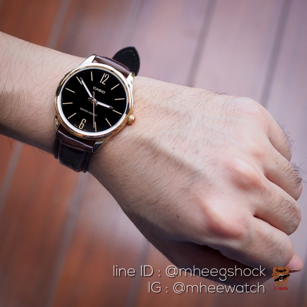 Casio Leather Vintage Gold Black