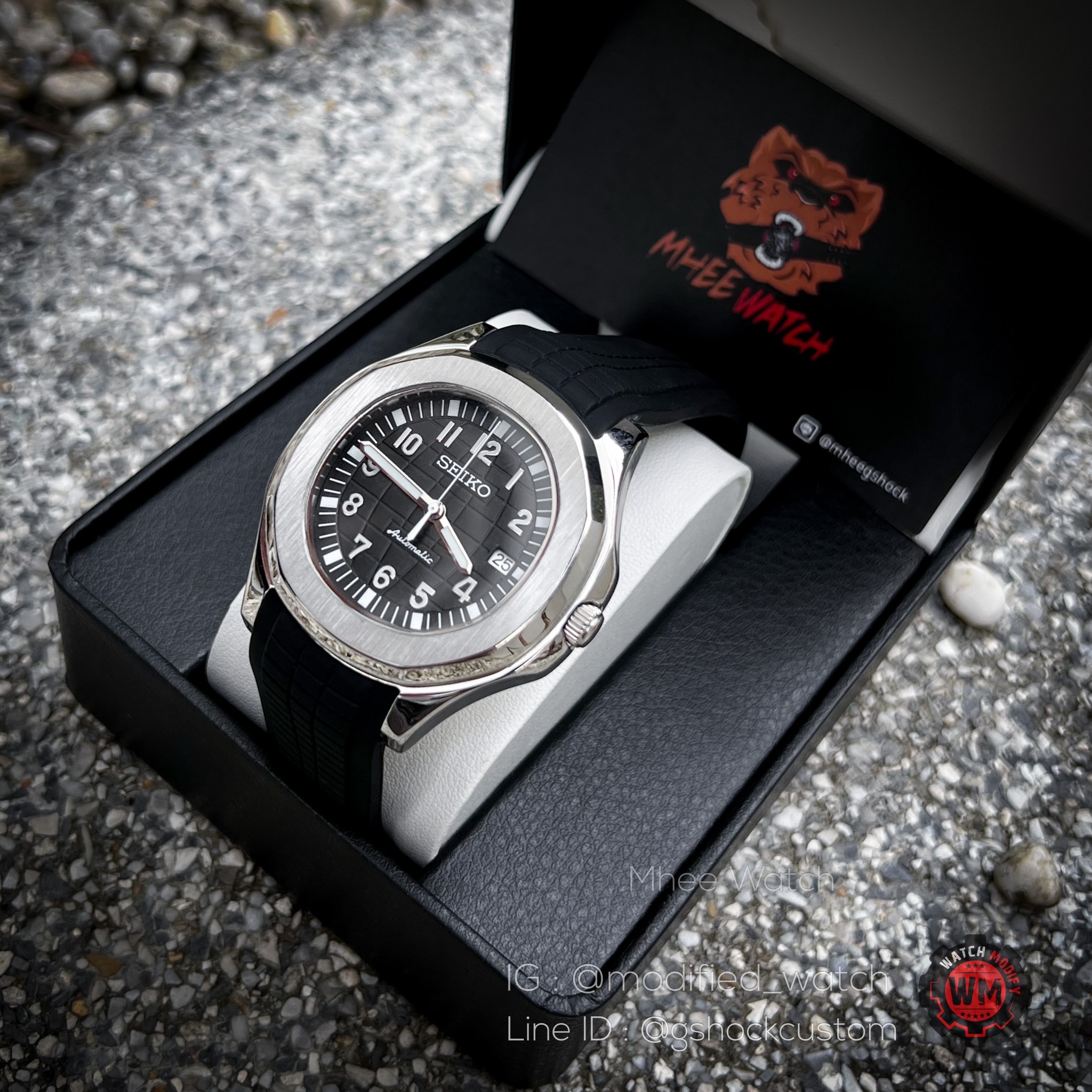 Seikomod Aquanaut Model Case Silver Black Waffle Strap Automatic Movement