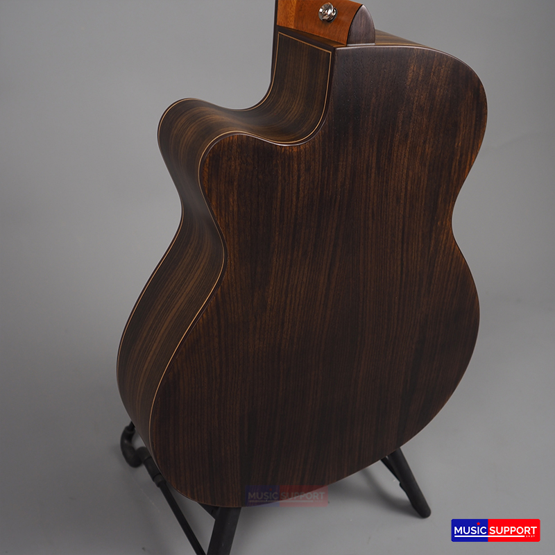 กีตาร์โปร่งไฟฟ้า Gusta SOM5C