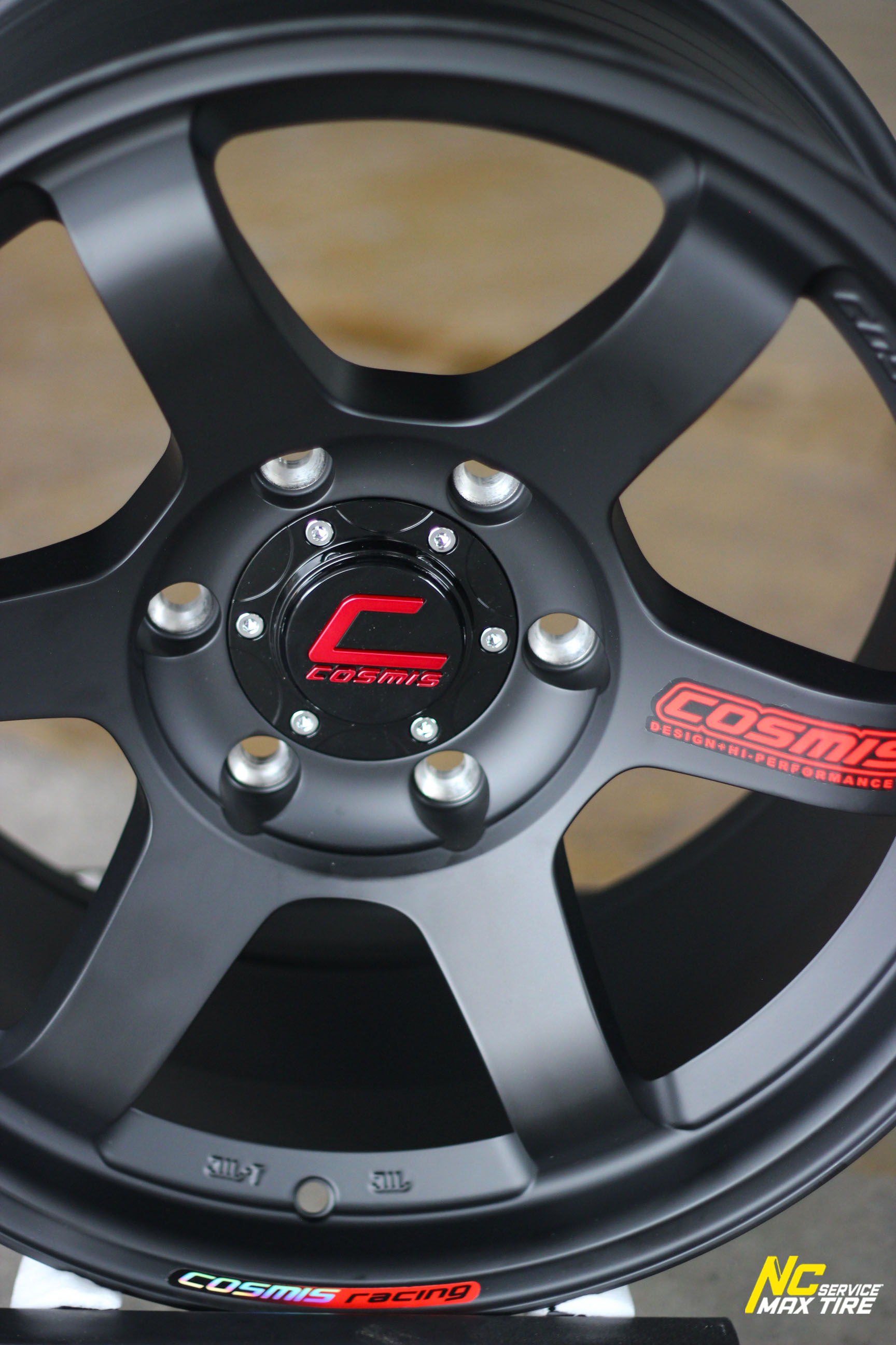 ล้อแม็กขอบ18 / Cosmis / RG-06S / ก้านยก / ออฟ15 / 18x9.0 6H139.7 ET15