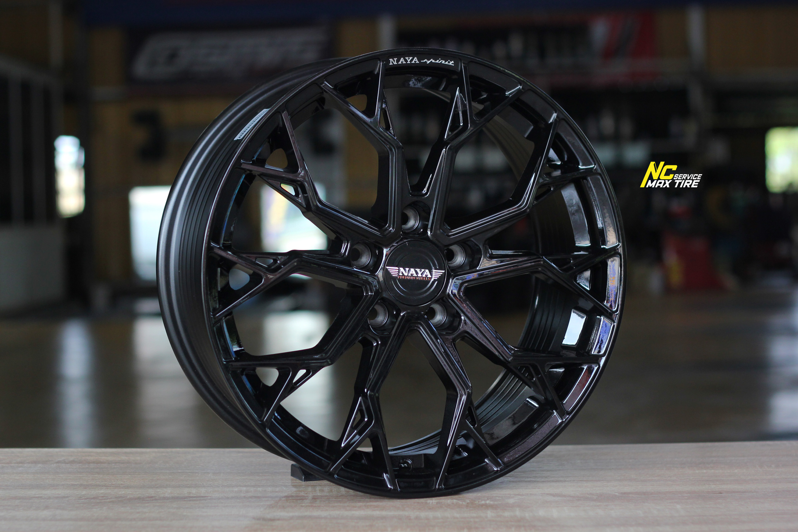 ล้อแม็กขอบ17 / Cosmis / NAYA / Alpha-3 / ล้อแม็กสีดำเงาทั้งวง / 17x7.0 5H112/114 ET40 / NC / PP / เก๋ง5รู