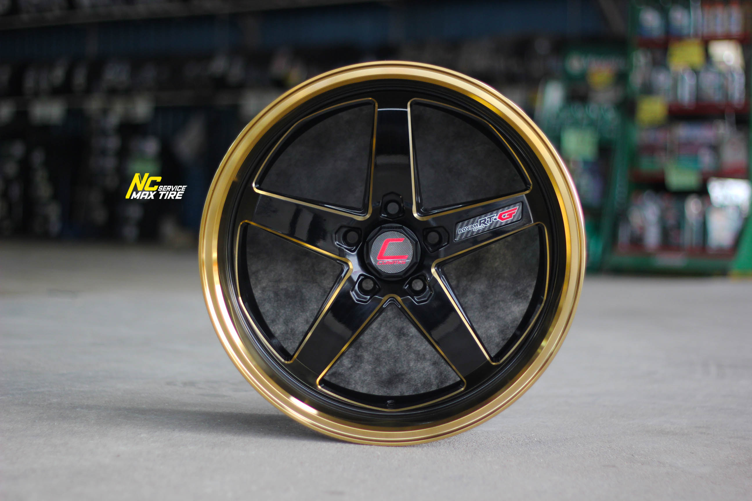 ล้อแม็กขอบ18 / Cosmis / RT-G / ล้อแม็กสีดำขอบทอง / 18x9.5 ET12 5H114.3 / ล้อแม็กสำหรับกระบะตัวเตี้ย / NCmaxtireService