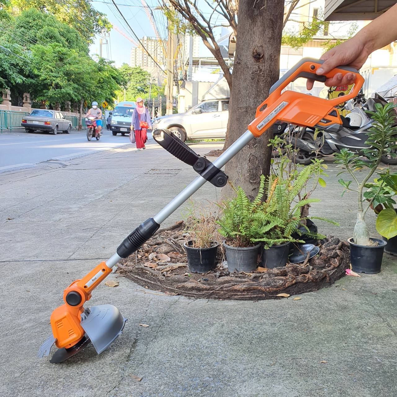 เครื่องตัดหญ้า ใส่2ใบมีด ไร้สาย 20V LI-ION IMAX IMGT-002GT