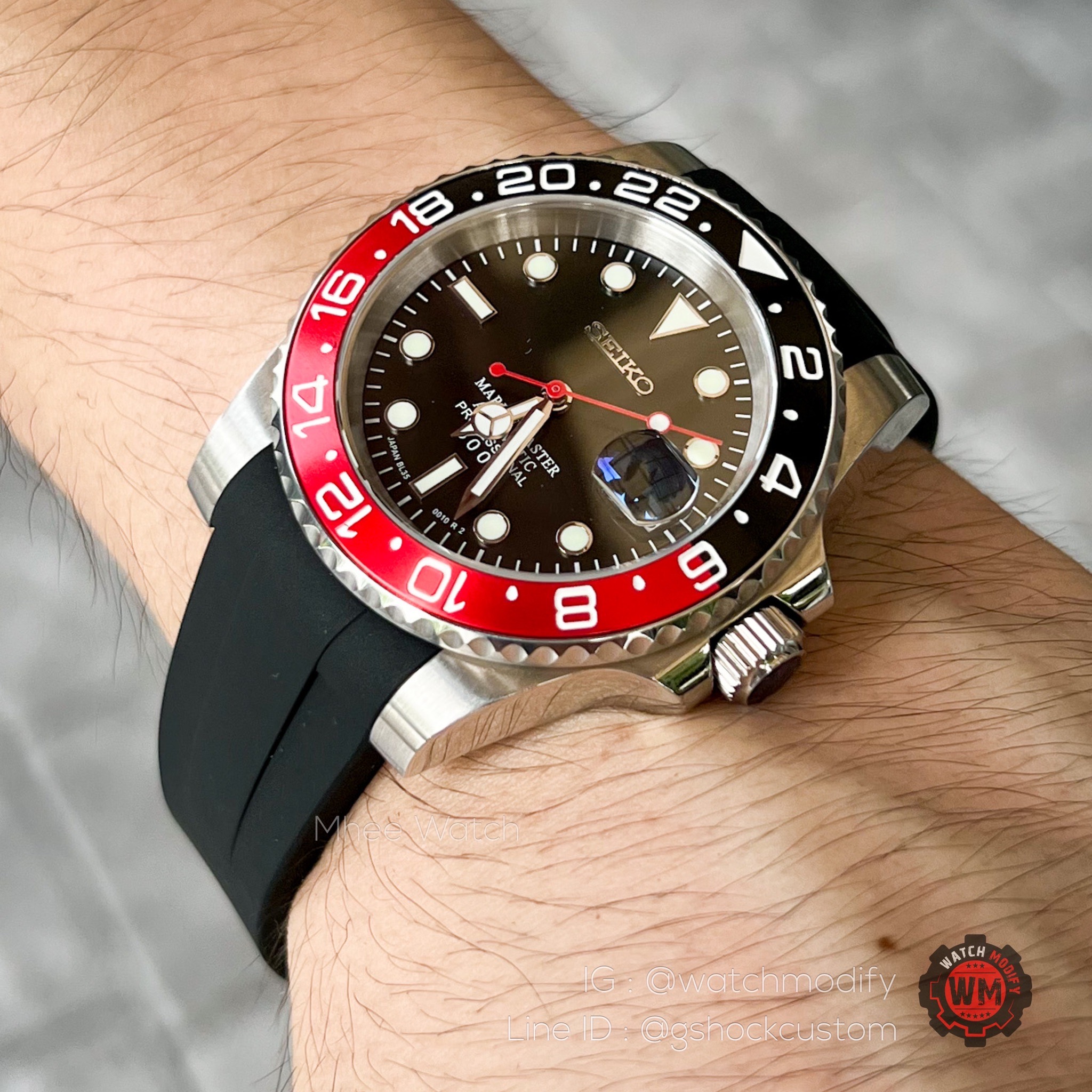 Seikomod Coke Sub with Red Hand Edition