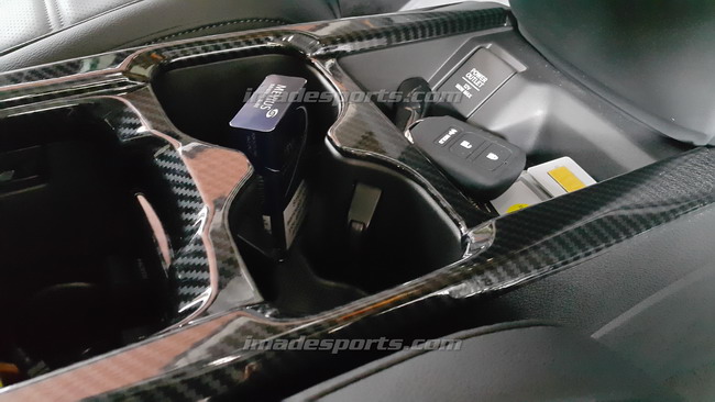 ชุดตกแต่ง Kevlar CRV G5 (Front Console Zone) 2018-2021