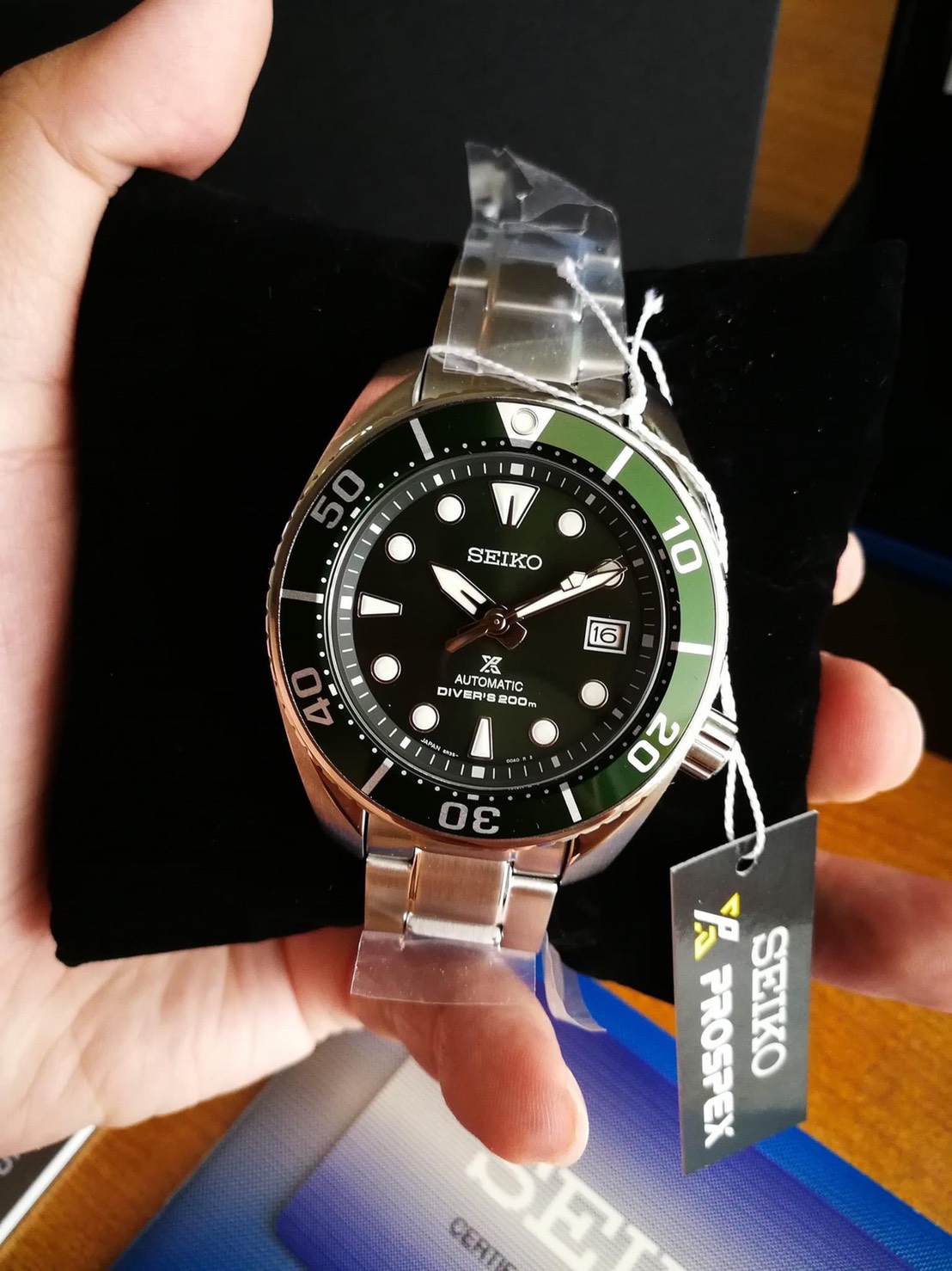 Seiko Sumo Green Hulk Gen3 กระจกแซฟไฟร์
