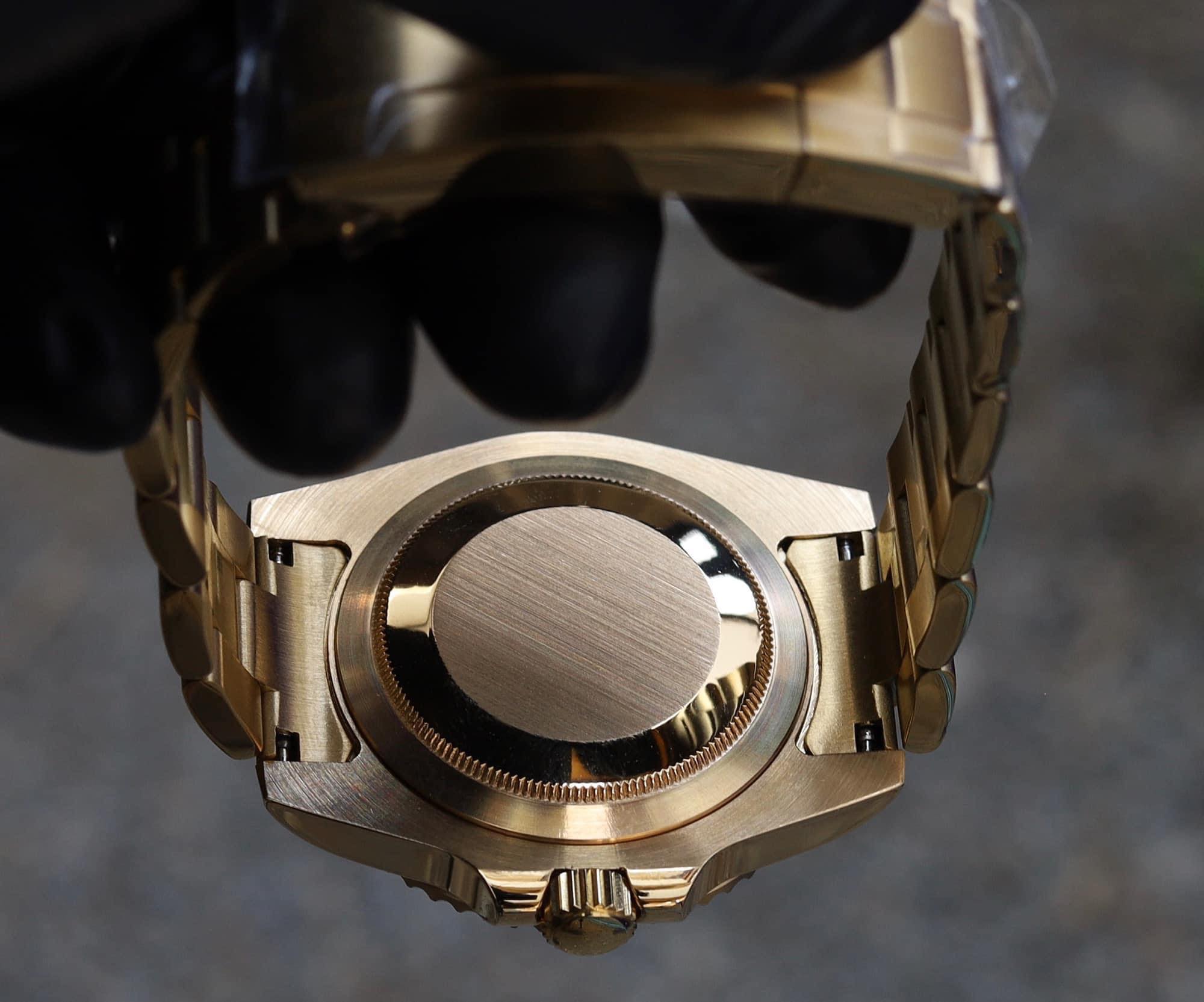 Seiko Modify Submarine Blue Yellow Gold ระบบAutomaticรุ่นใหม่