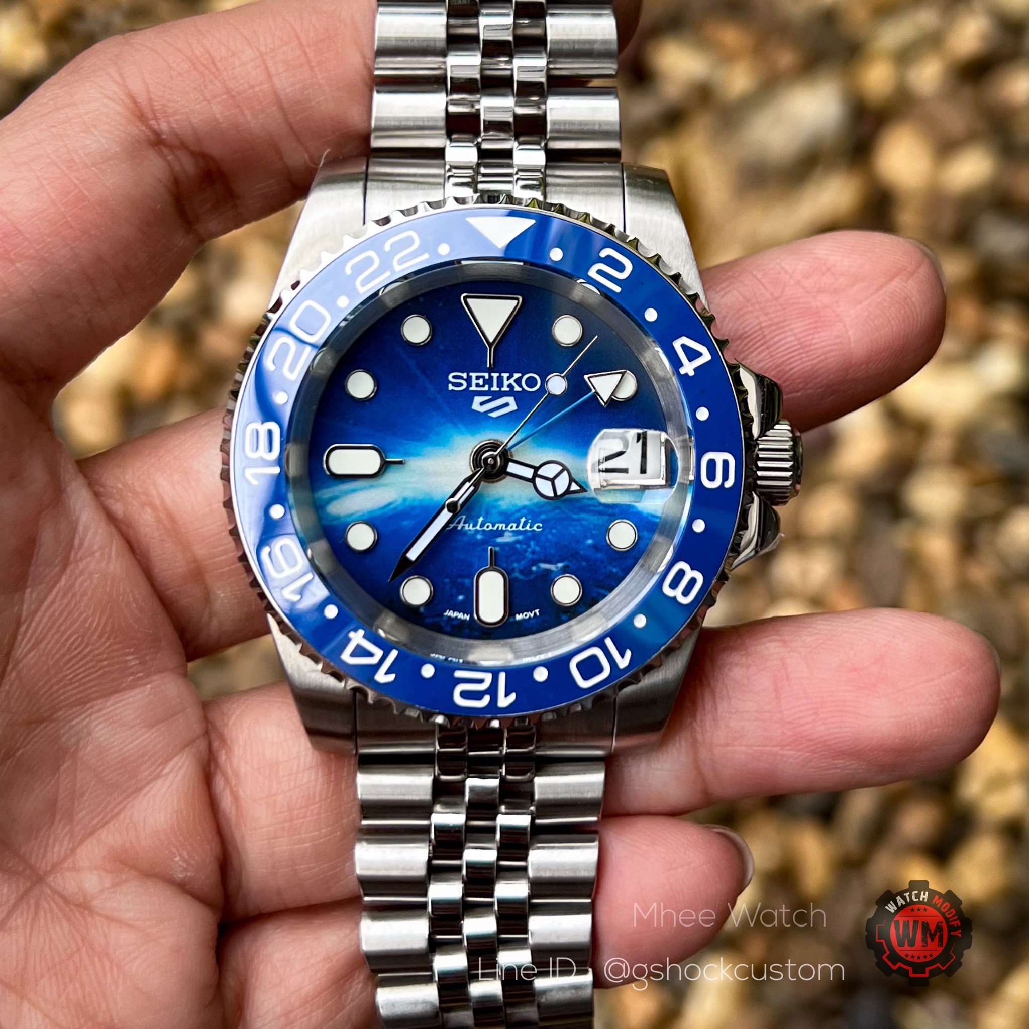 Seikomod Sky Silver Lining Dial Blue Bezel with Jubilee Strap