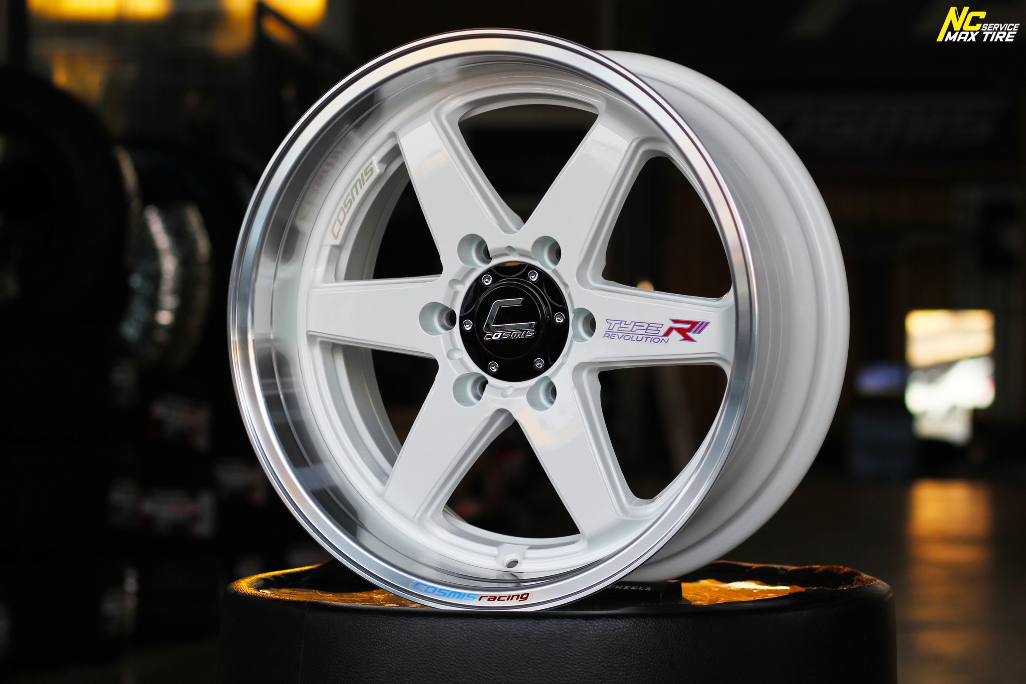 ล้อแม็กขอบ18 / Cosmis / Type-R Revolution / ล้อแม็กสีพิเศษ / 18x8.5 6H139.7 ET22 / CUSTOM COLOR / ล้อแม็กขาวทั้งวง+ขอบเงา+เพลท / ล้อแม็กสำหรับรถกระบะ