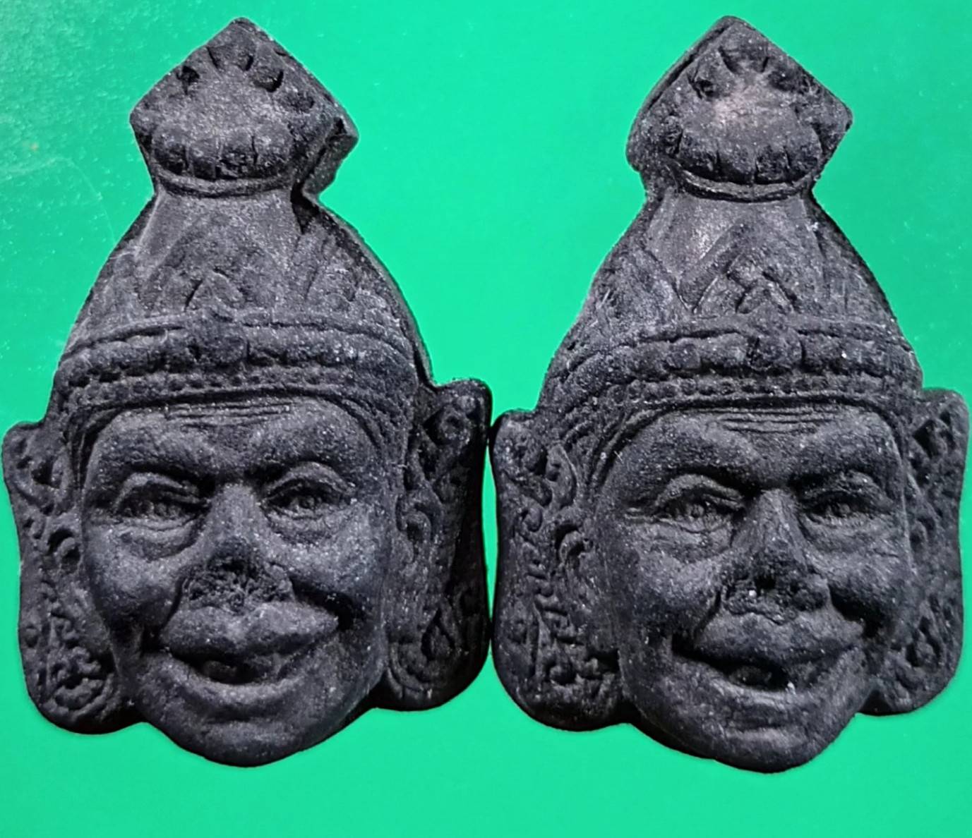 พ่อแก่ฤาษีนารอด หลวงปู่สรวง เนื้อผงกสินไฟ ปี 2539